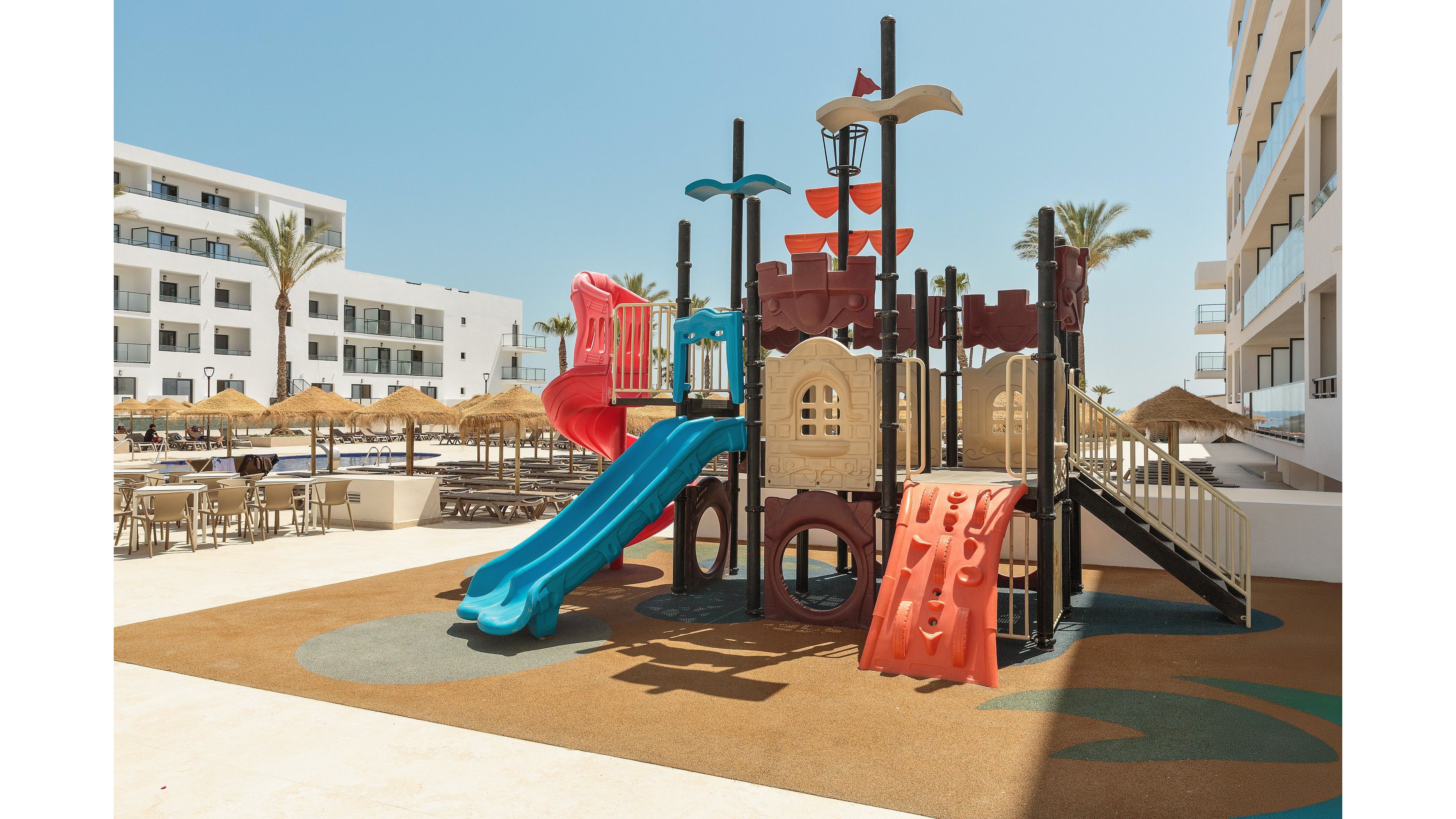 Best Oasis Tropical Hotel