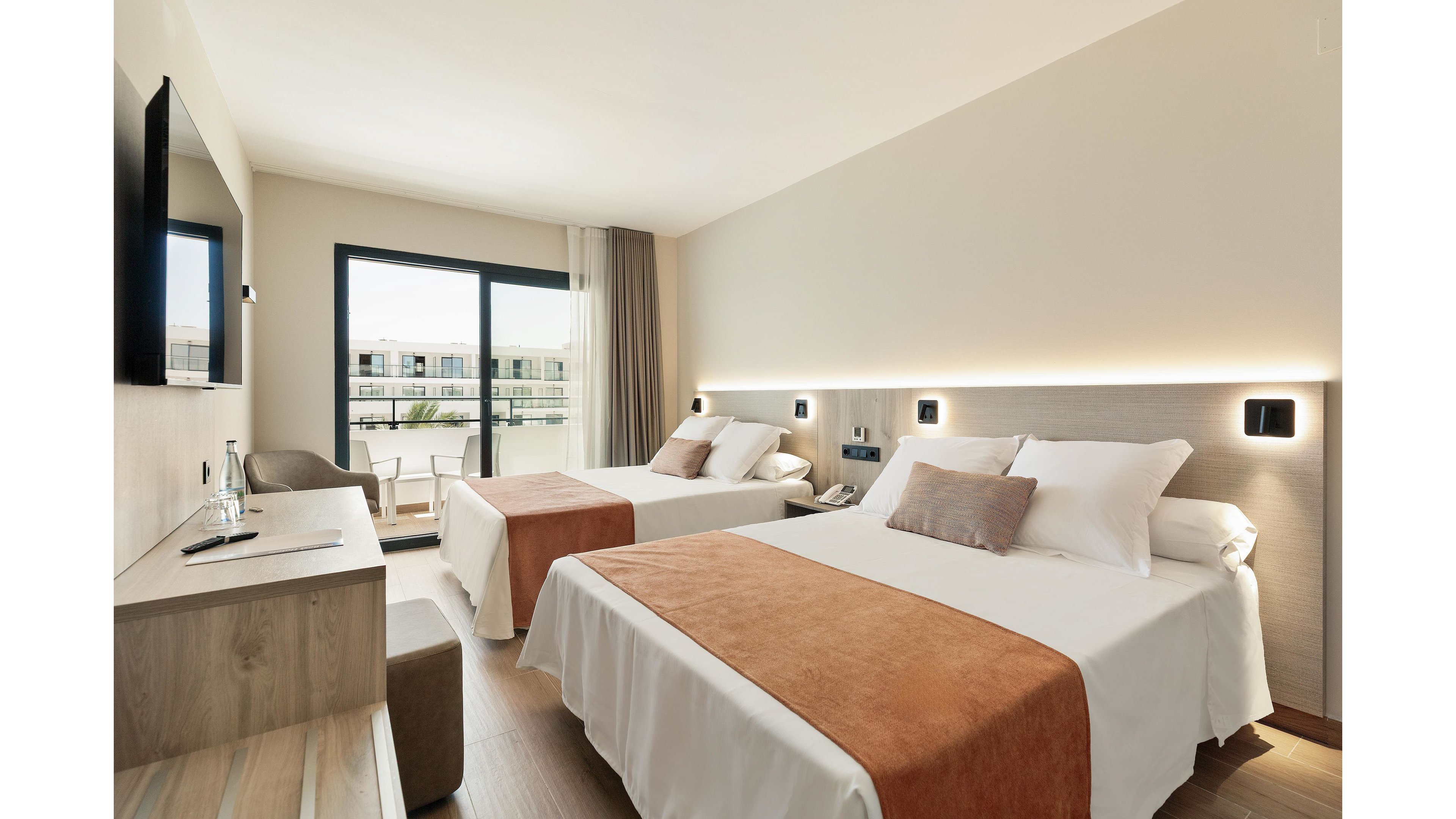 Best Oasis Tropical Hotel