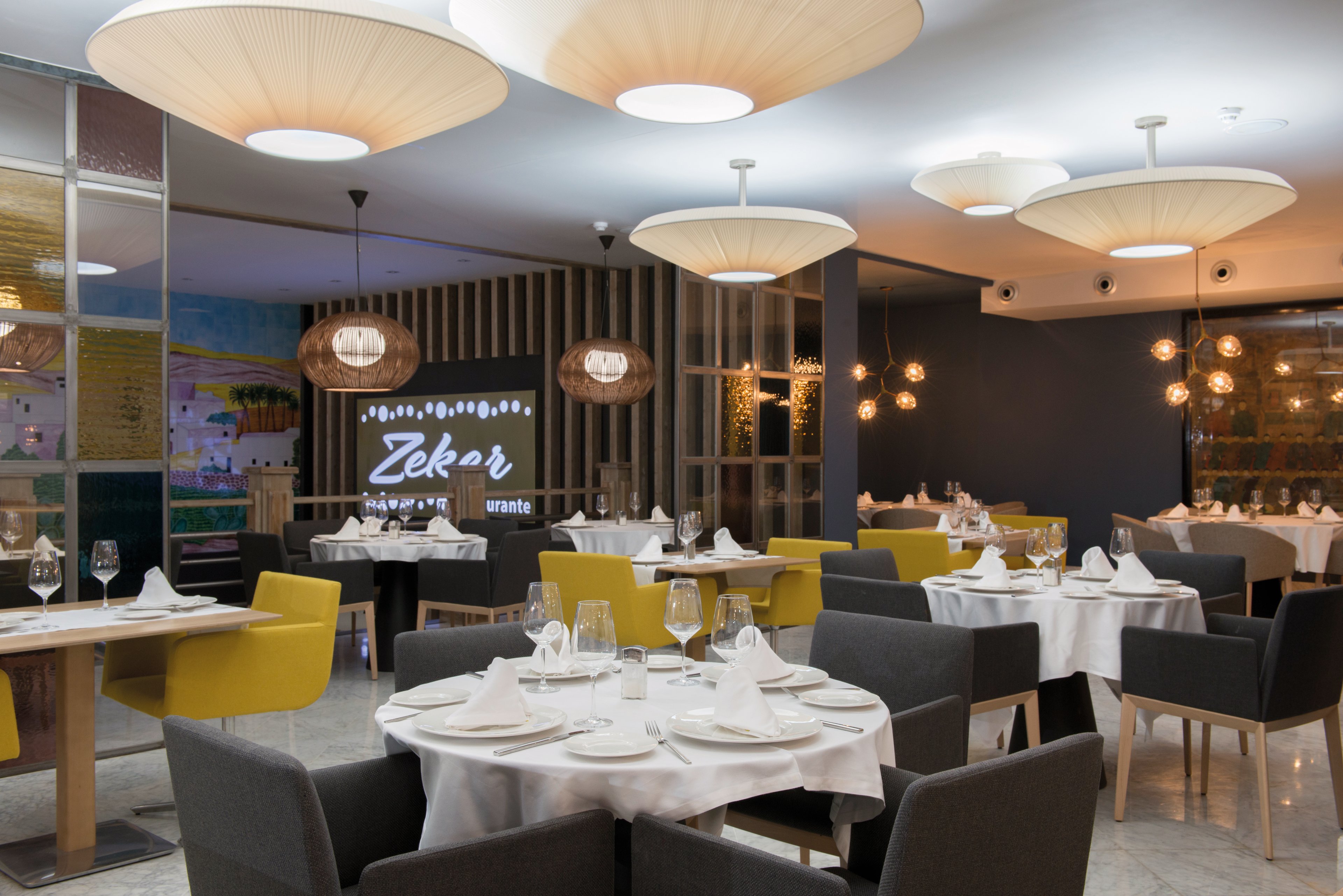 Mediterraneo Bay Hotel Spa & Resort