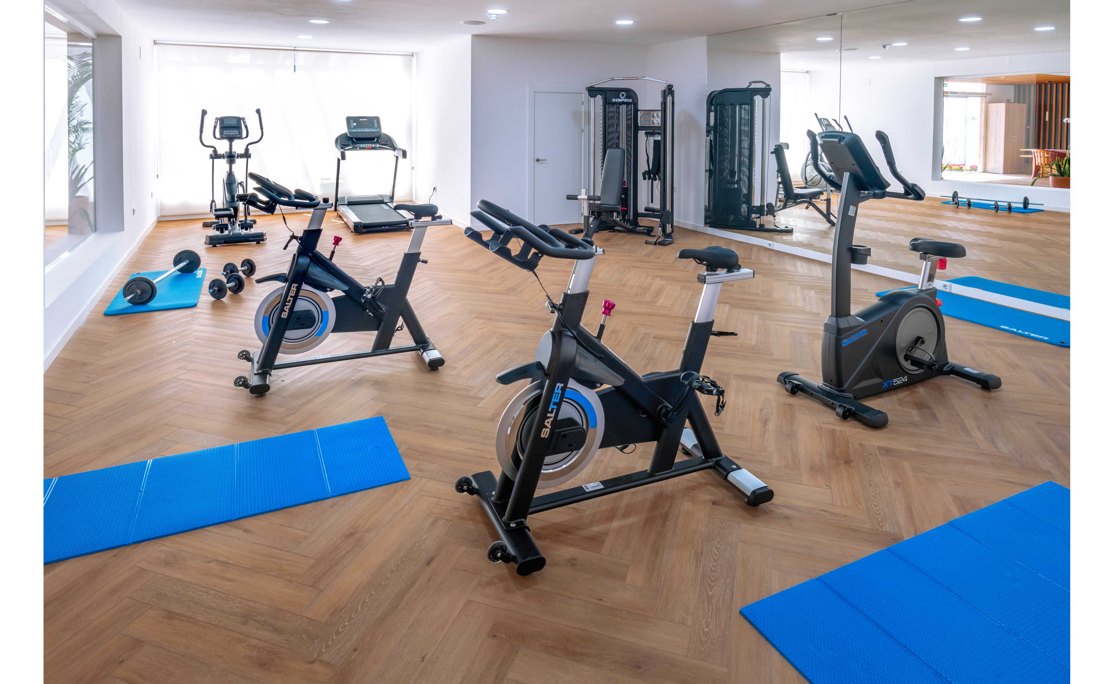 Mediterraneo Bay Hotel Spa & Resort