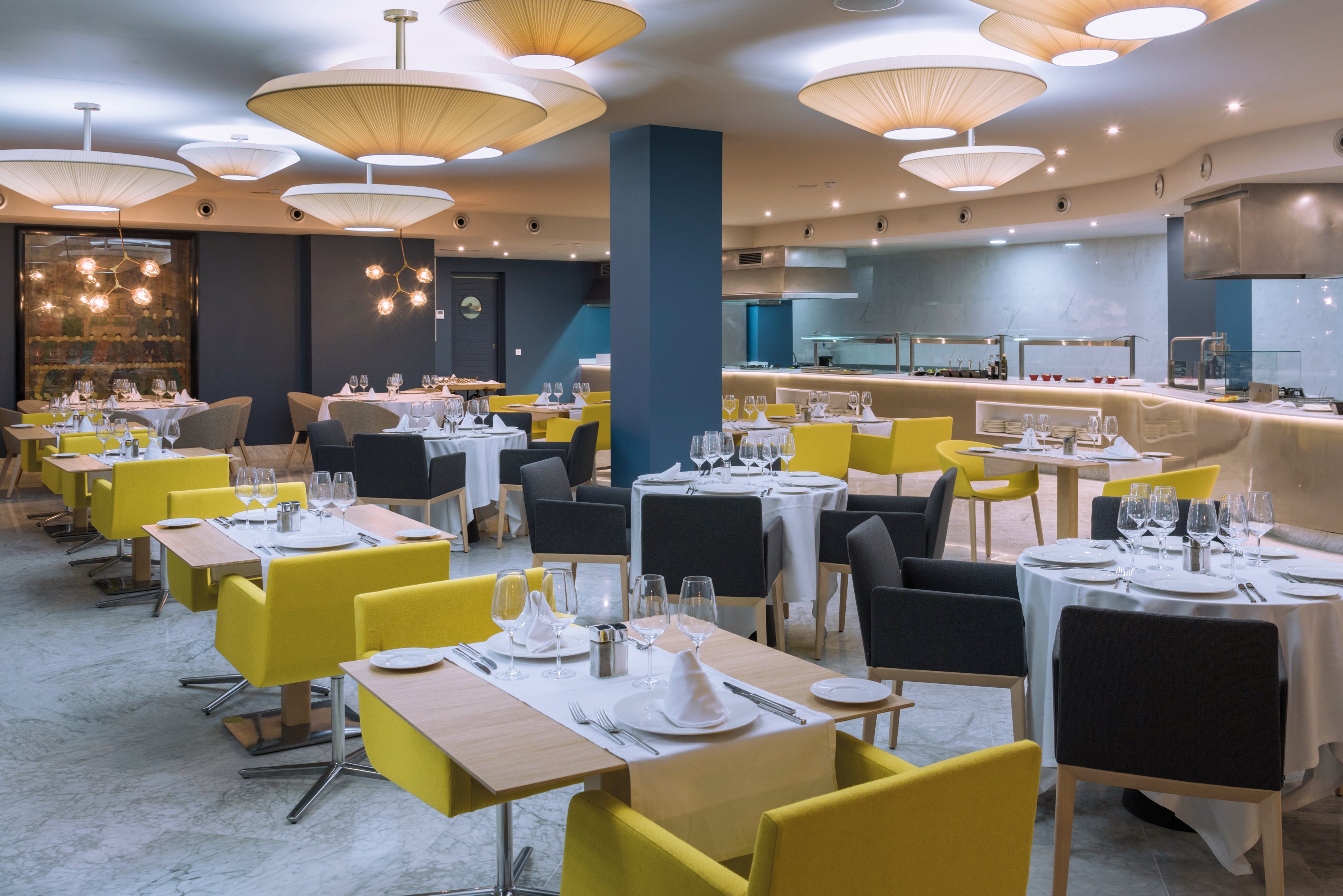 Mediterraneo Bay Hotel Spa & Resort