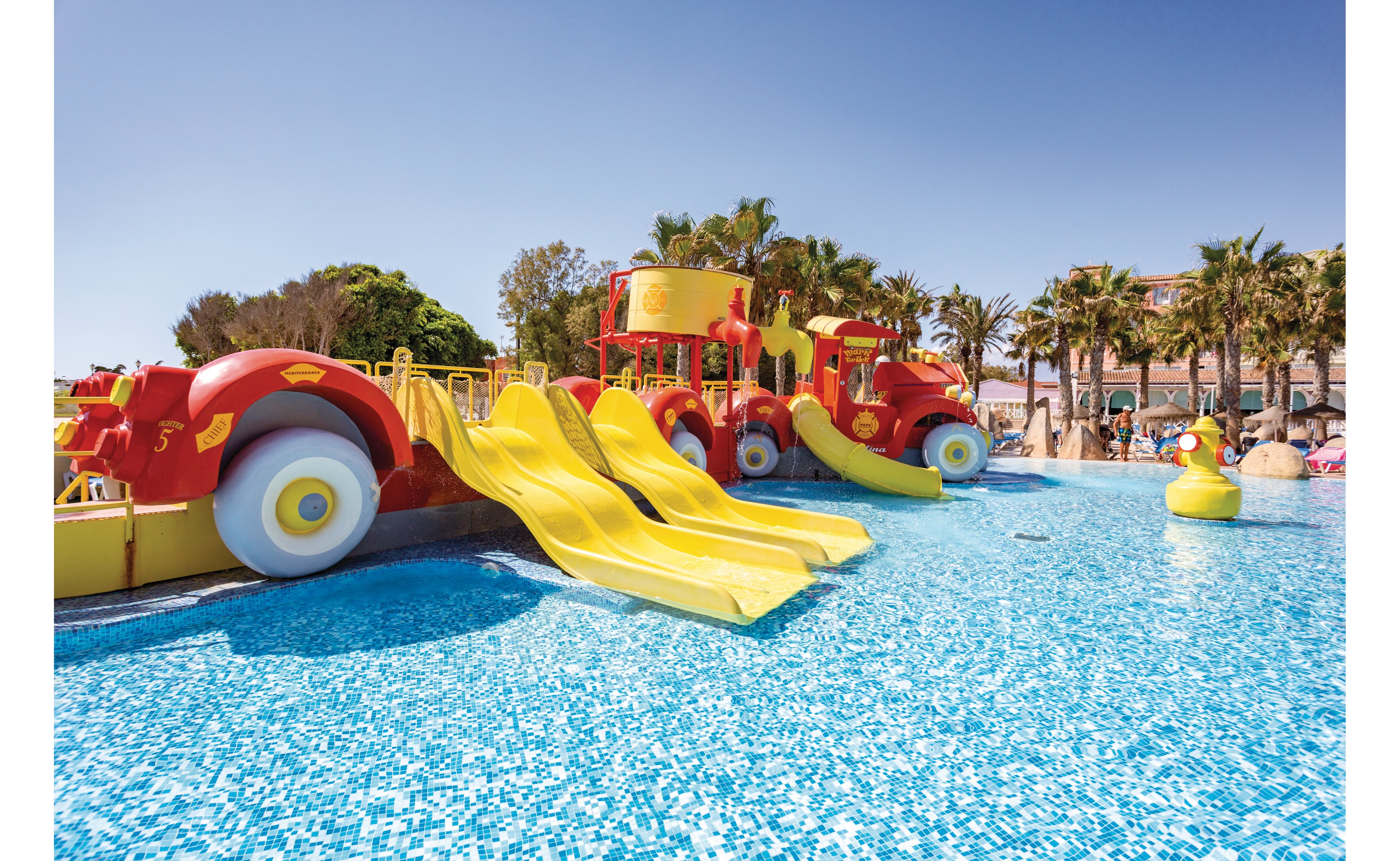 Mediterraneo Bay Hotel Spa & Resort