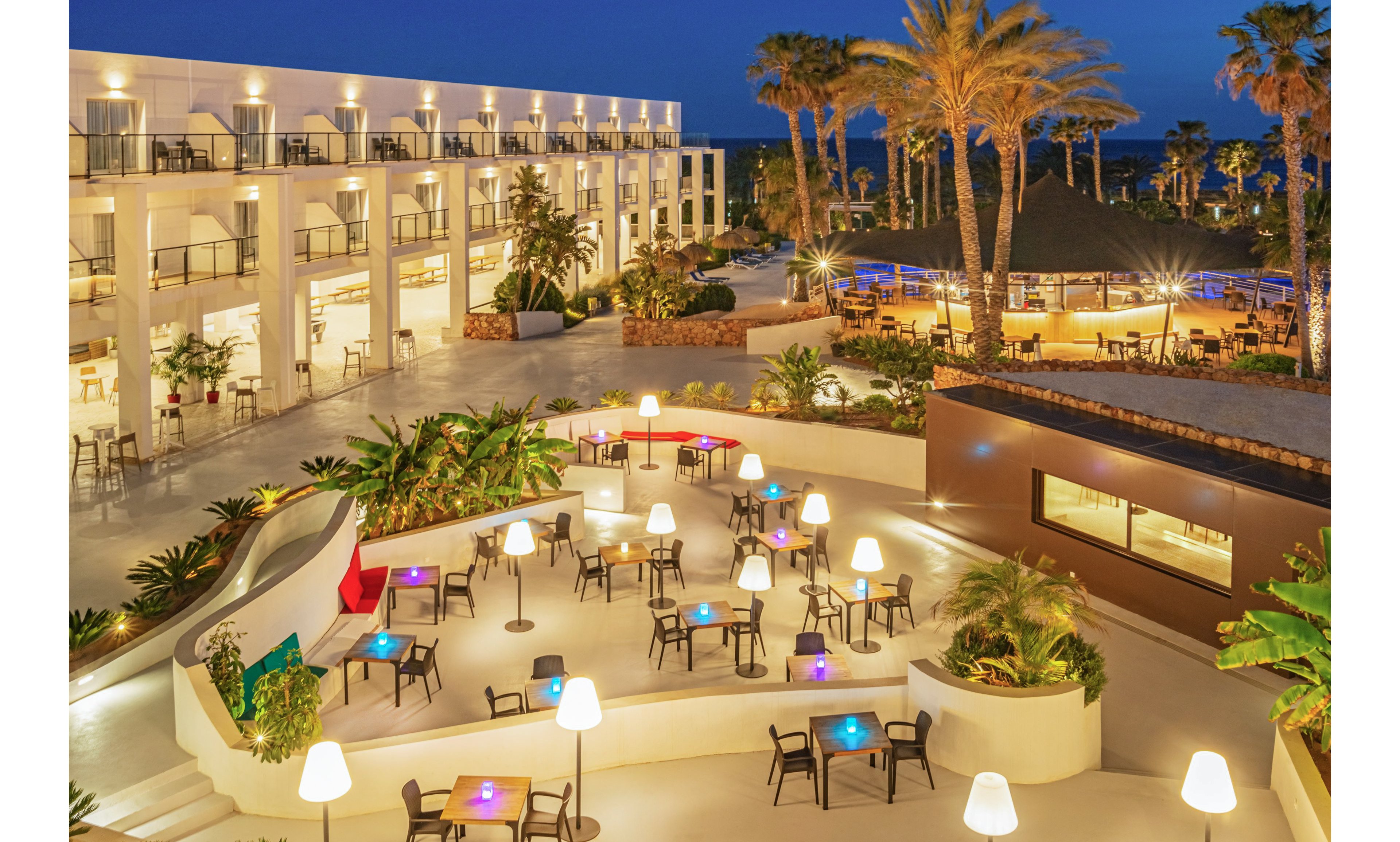 Cabogata Jardin & Spa