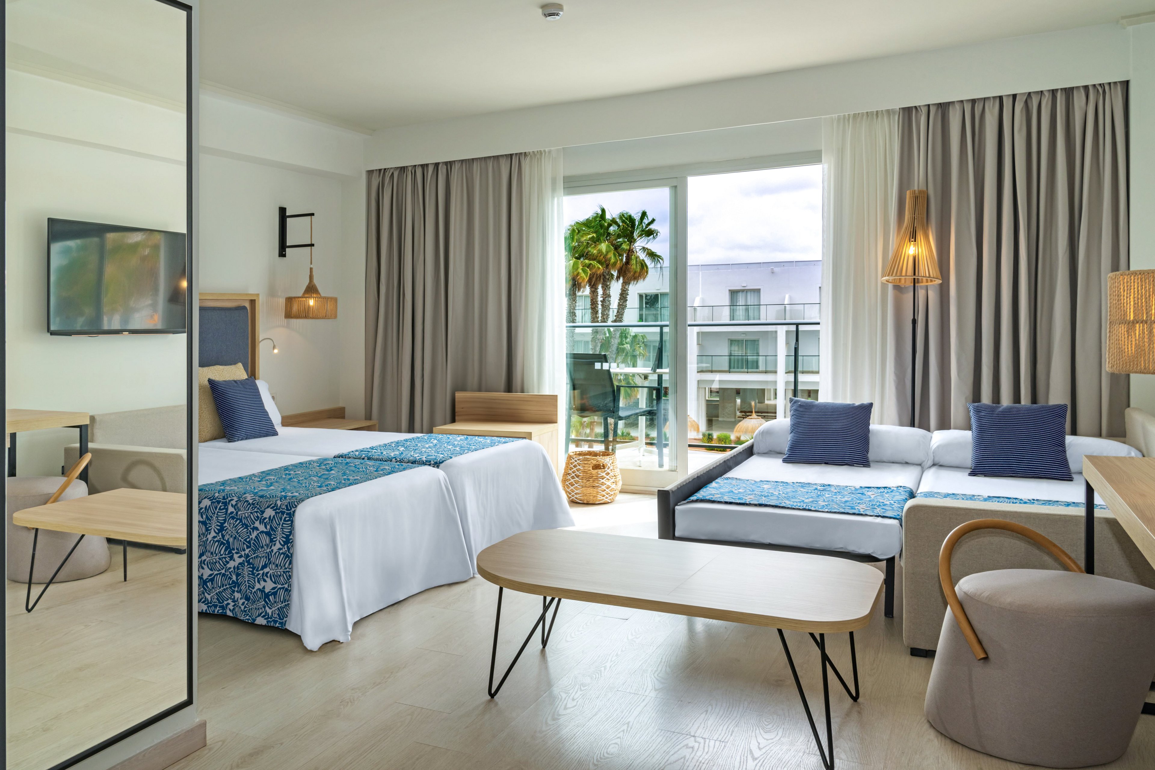 Cabogata Jardin & Spa