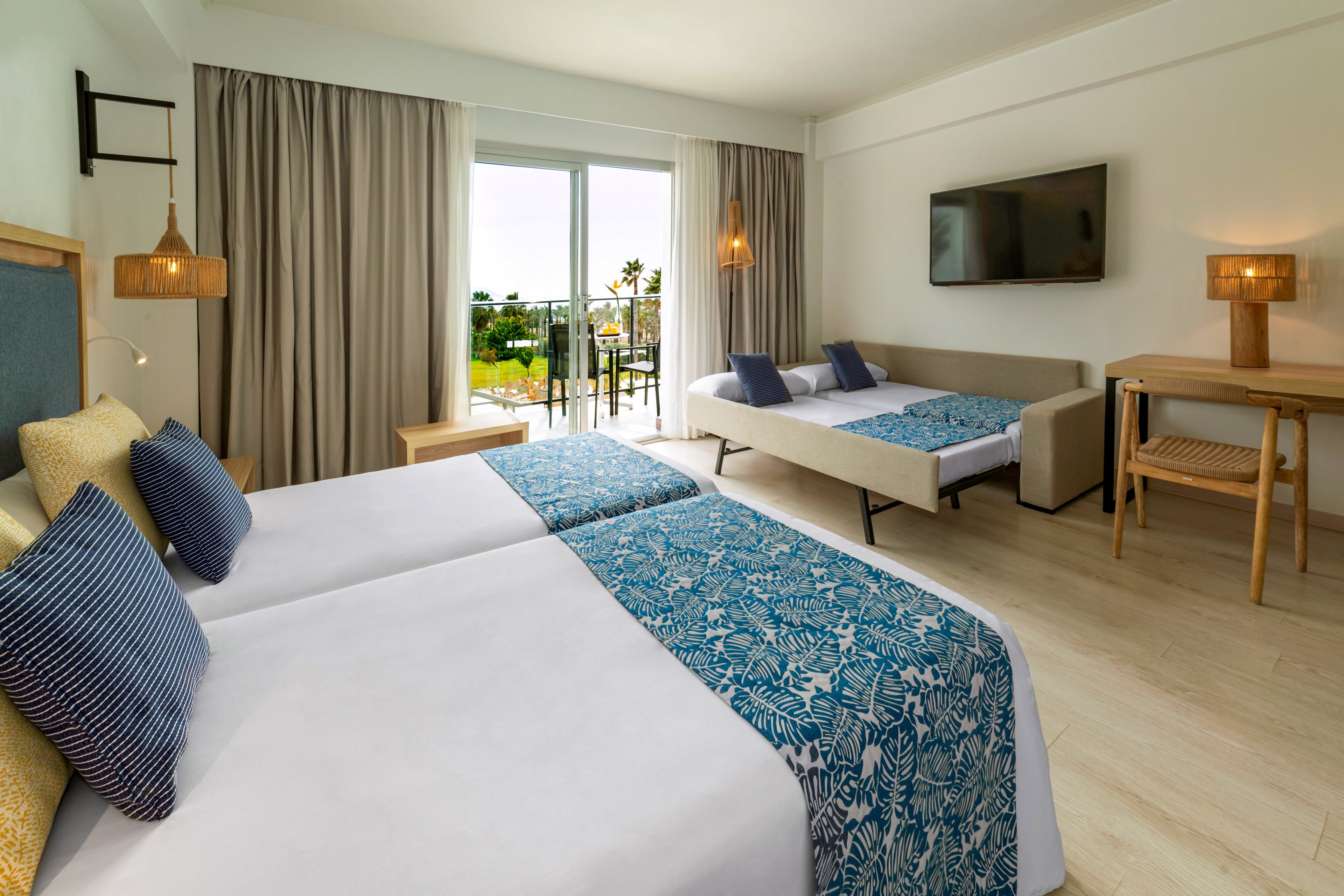 Cabogata Jardin & Spa