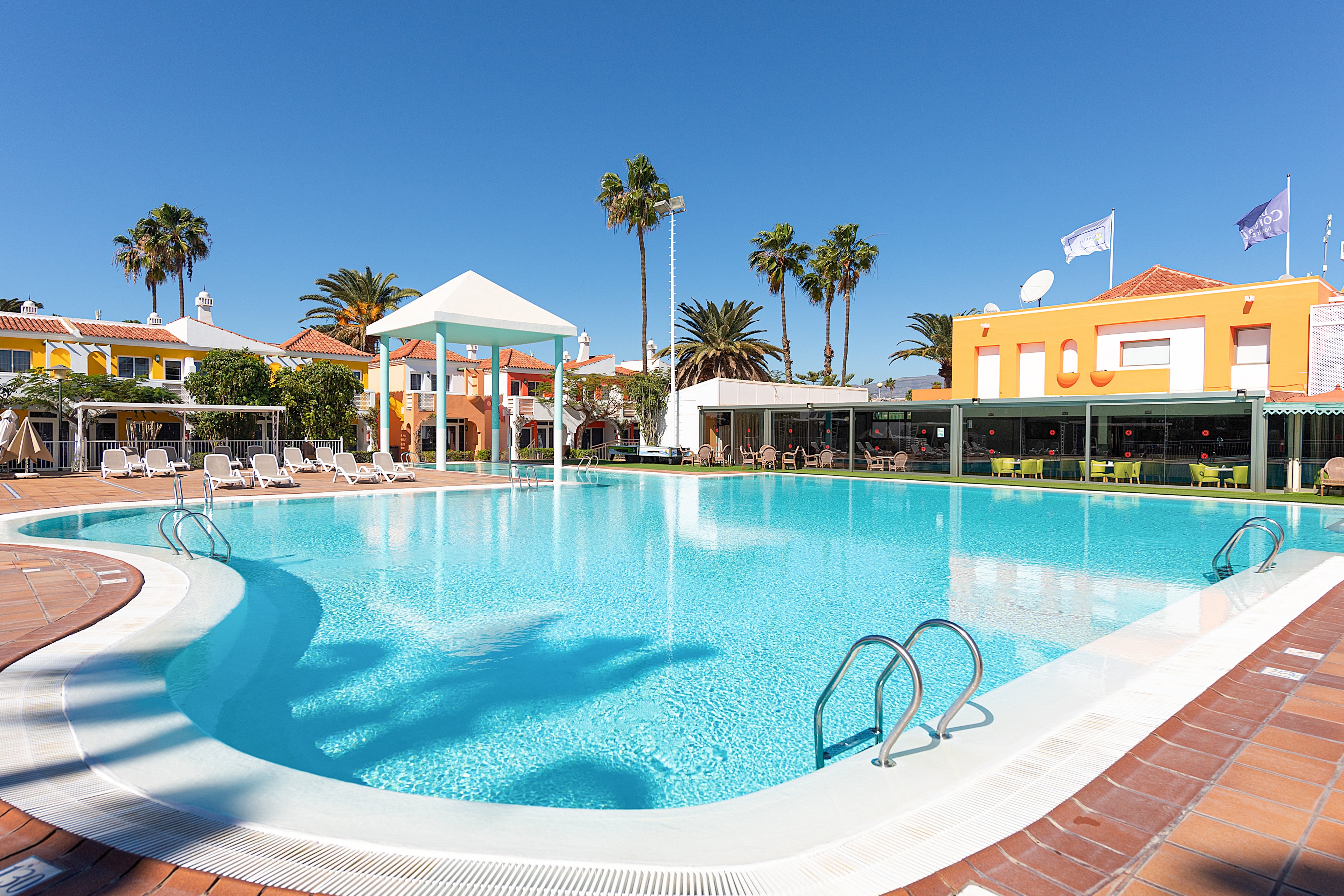 Cordial Green Golf Bungalows