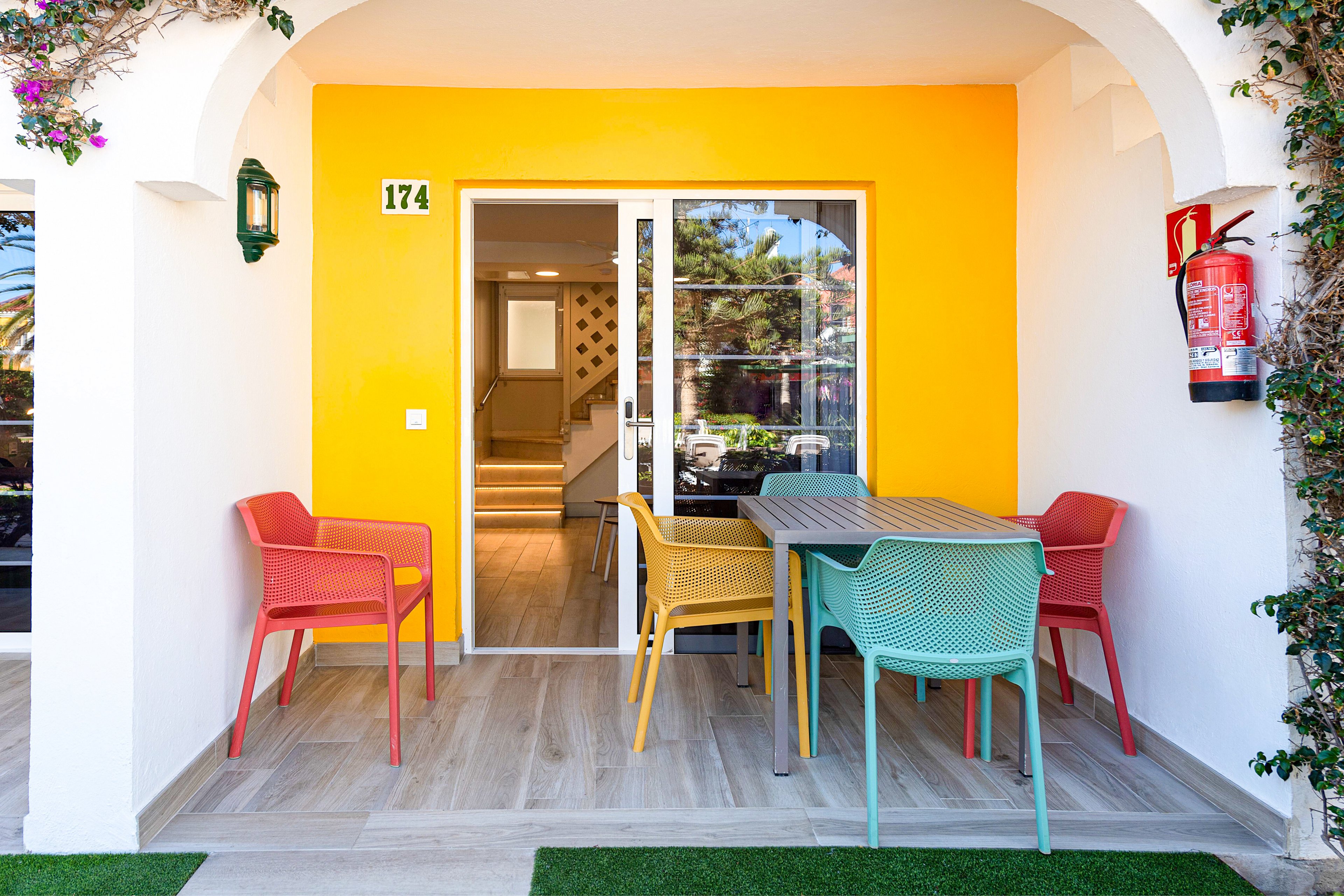 Cordial Green Golf Bungalows