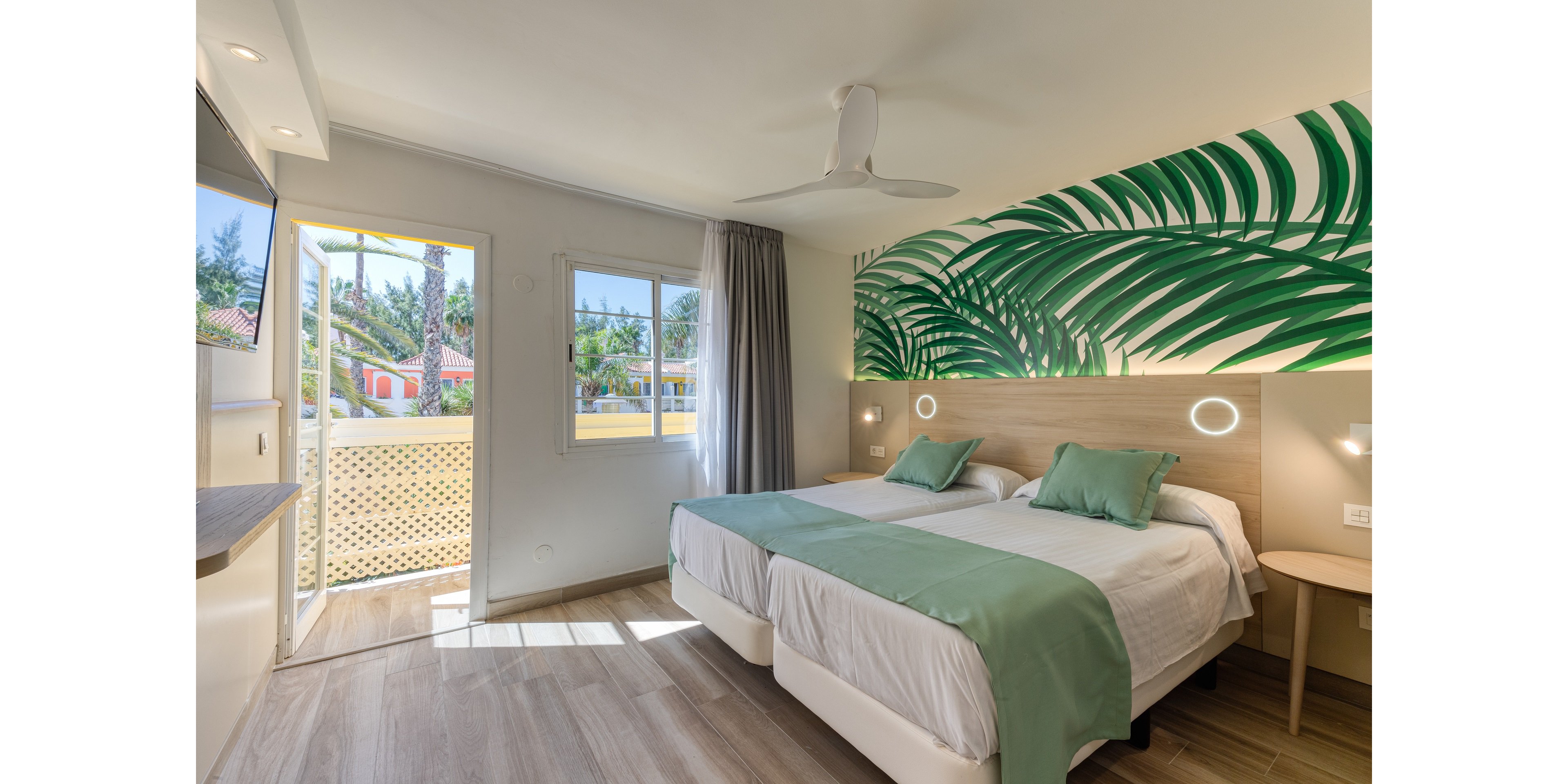 Cordial Green Golf Bungalows