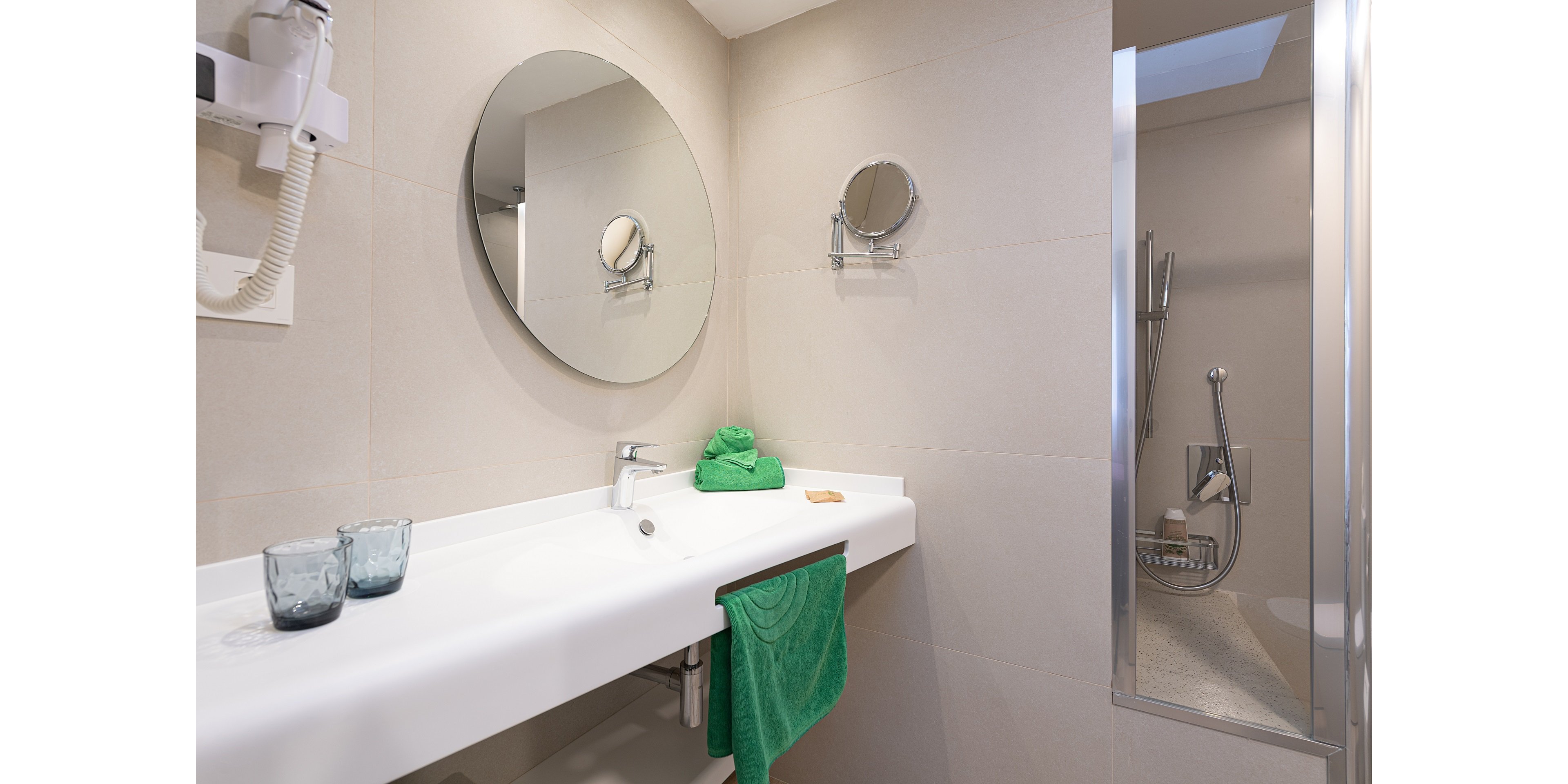 Cordial Green Golf Bungalows