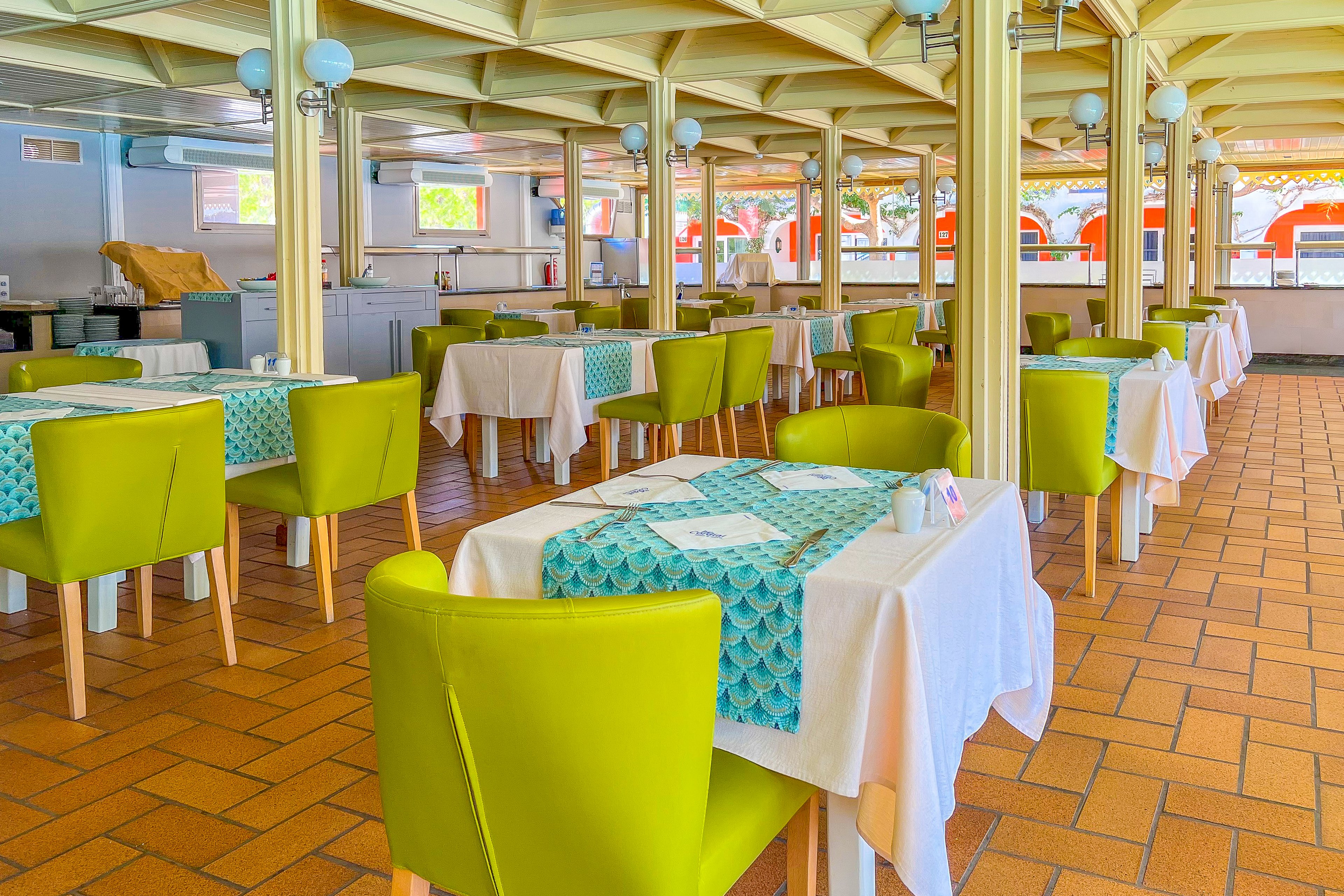 Cordial Green Golf Bungalows