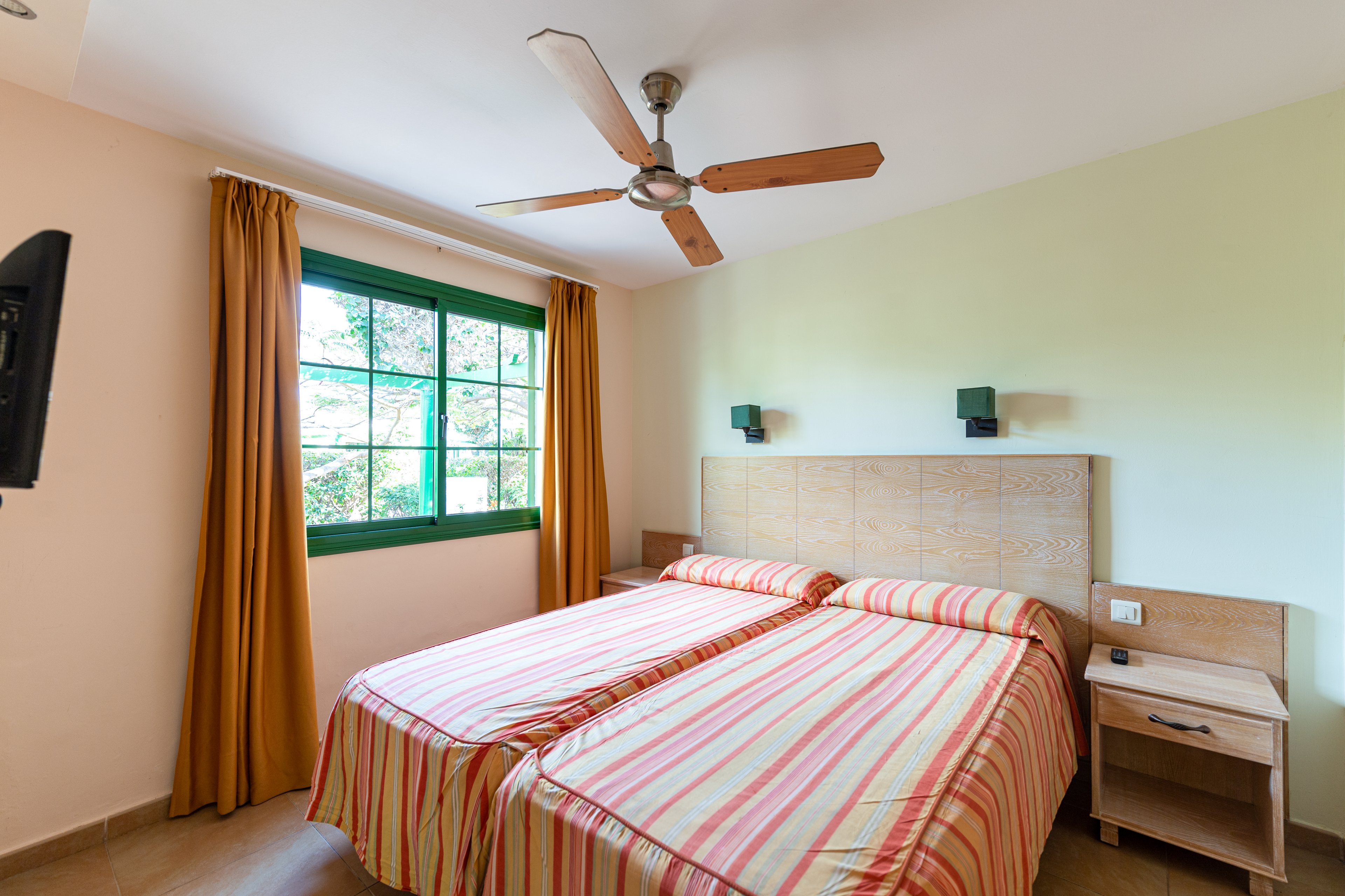 Cordial Sandy Golf Bungalows