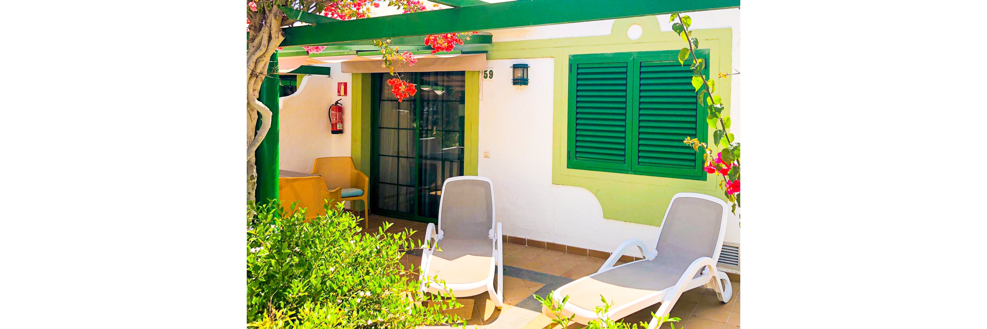 Cordial Sandy Golf Bungalows