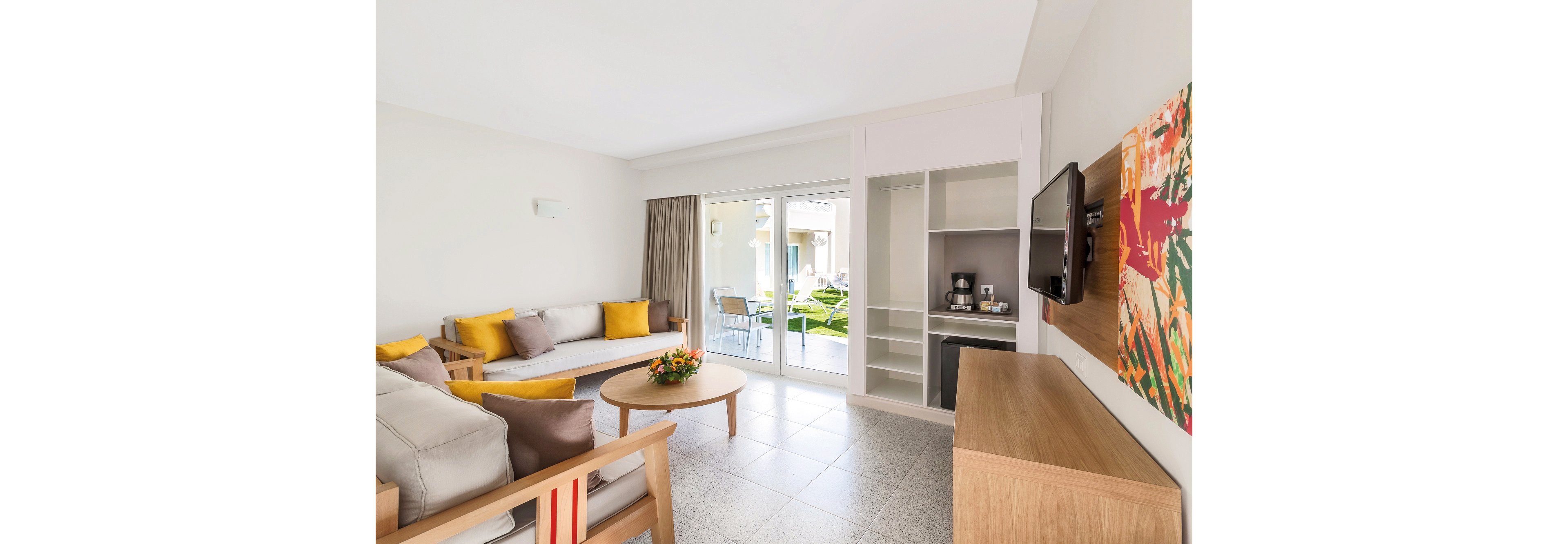 LIVVO Club Koala Garden