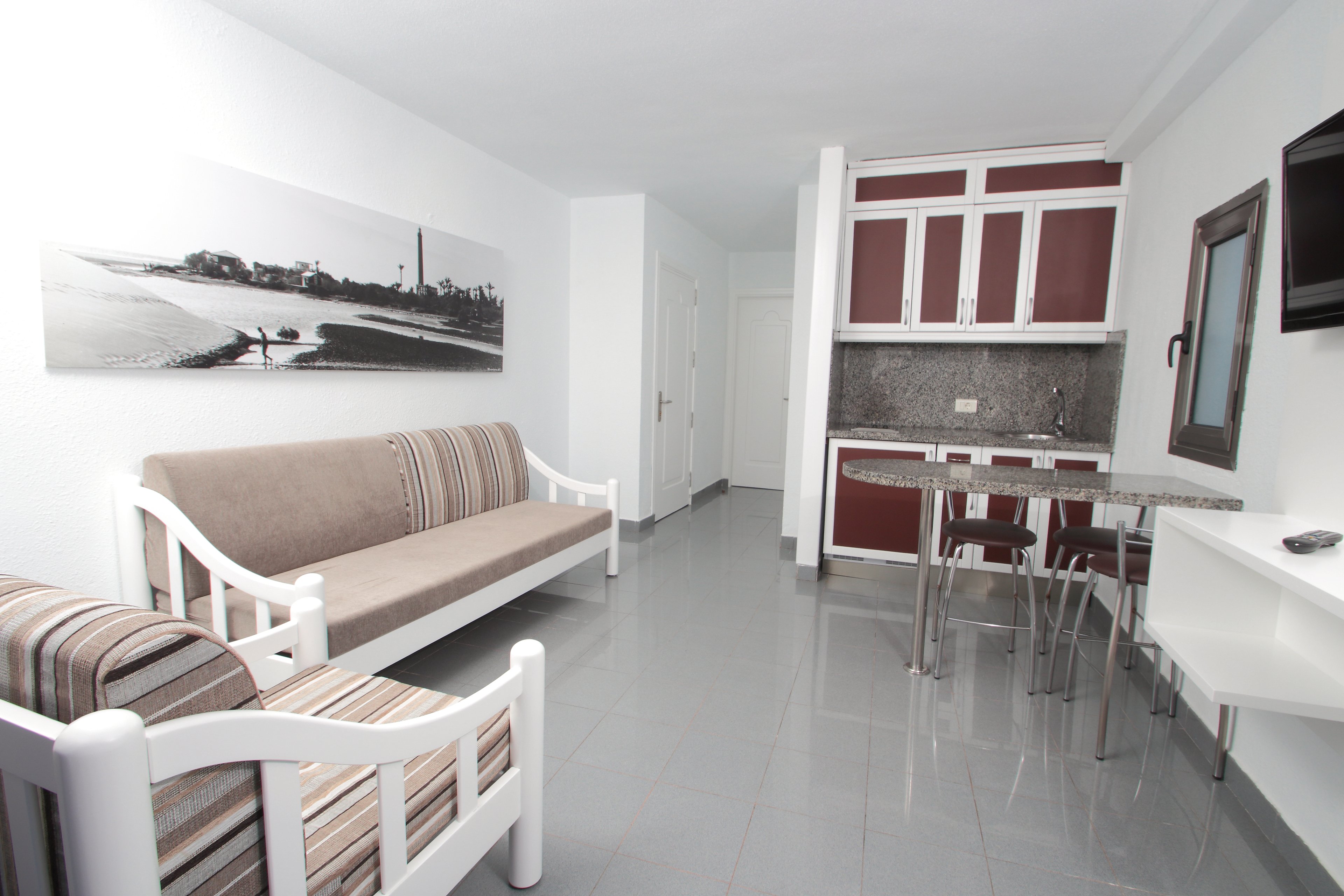 Turbo Club Apartments