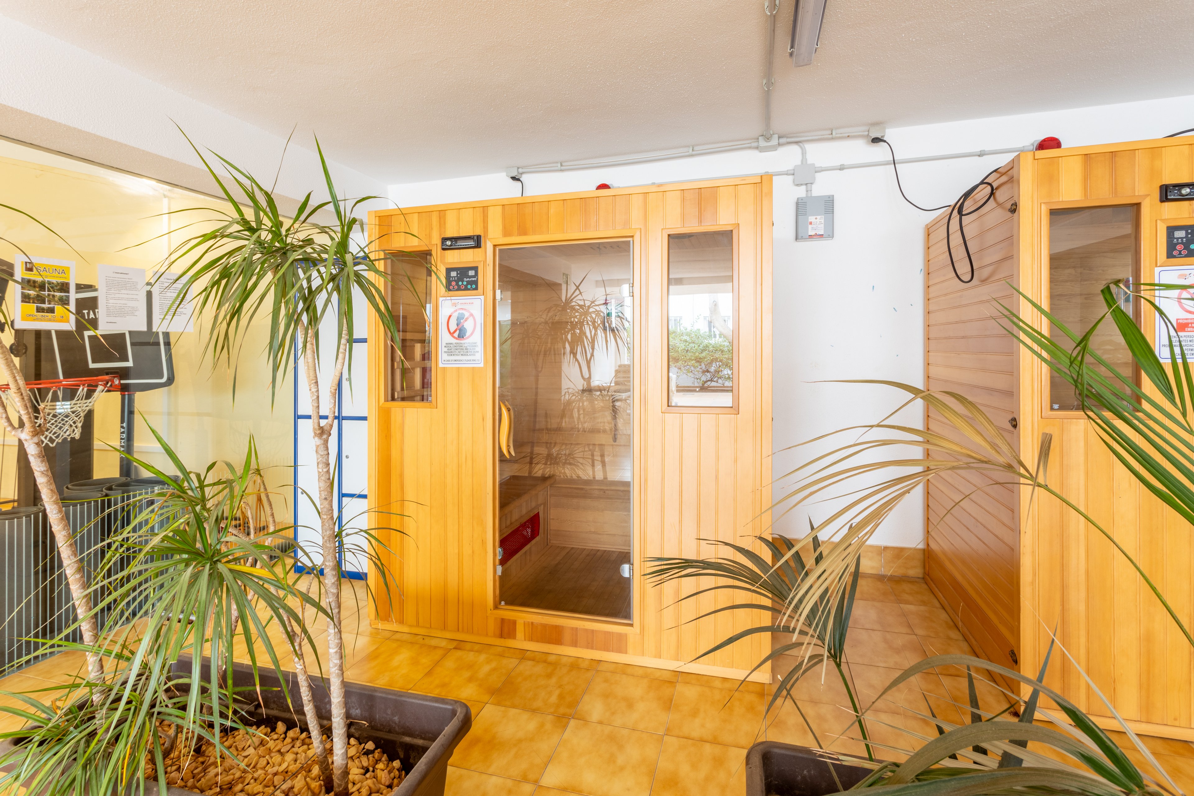 Colina Mar Apartments