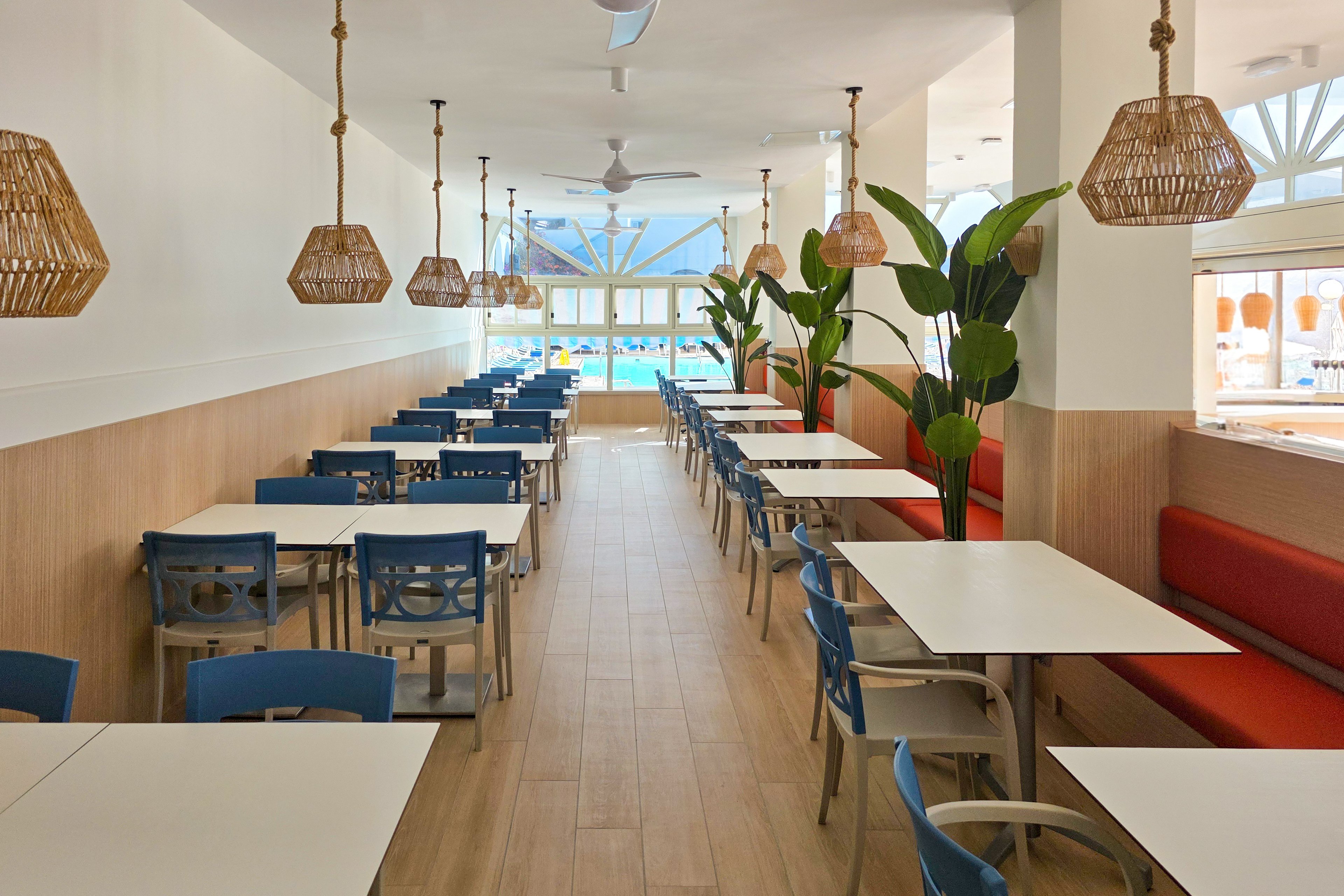 Colina Mar Apartments