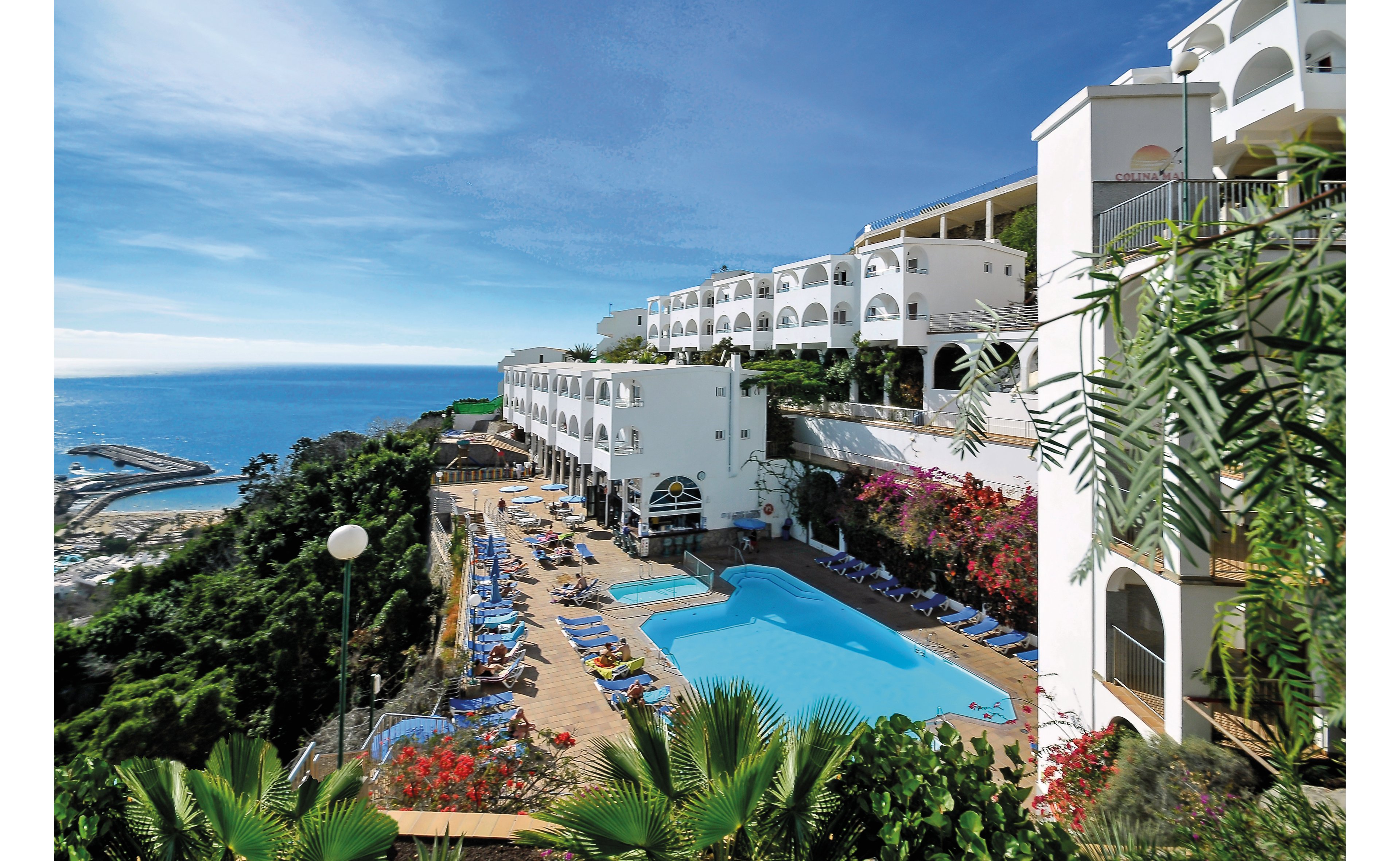 Colina Mar Apartments