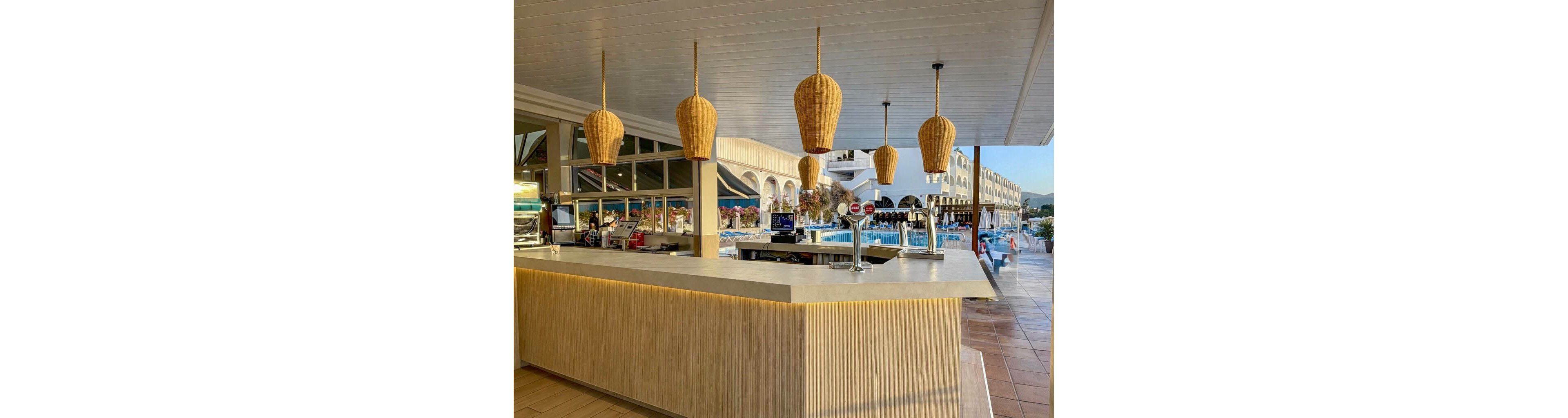 Colina Mar Apartments