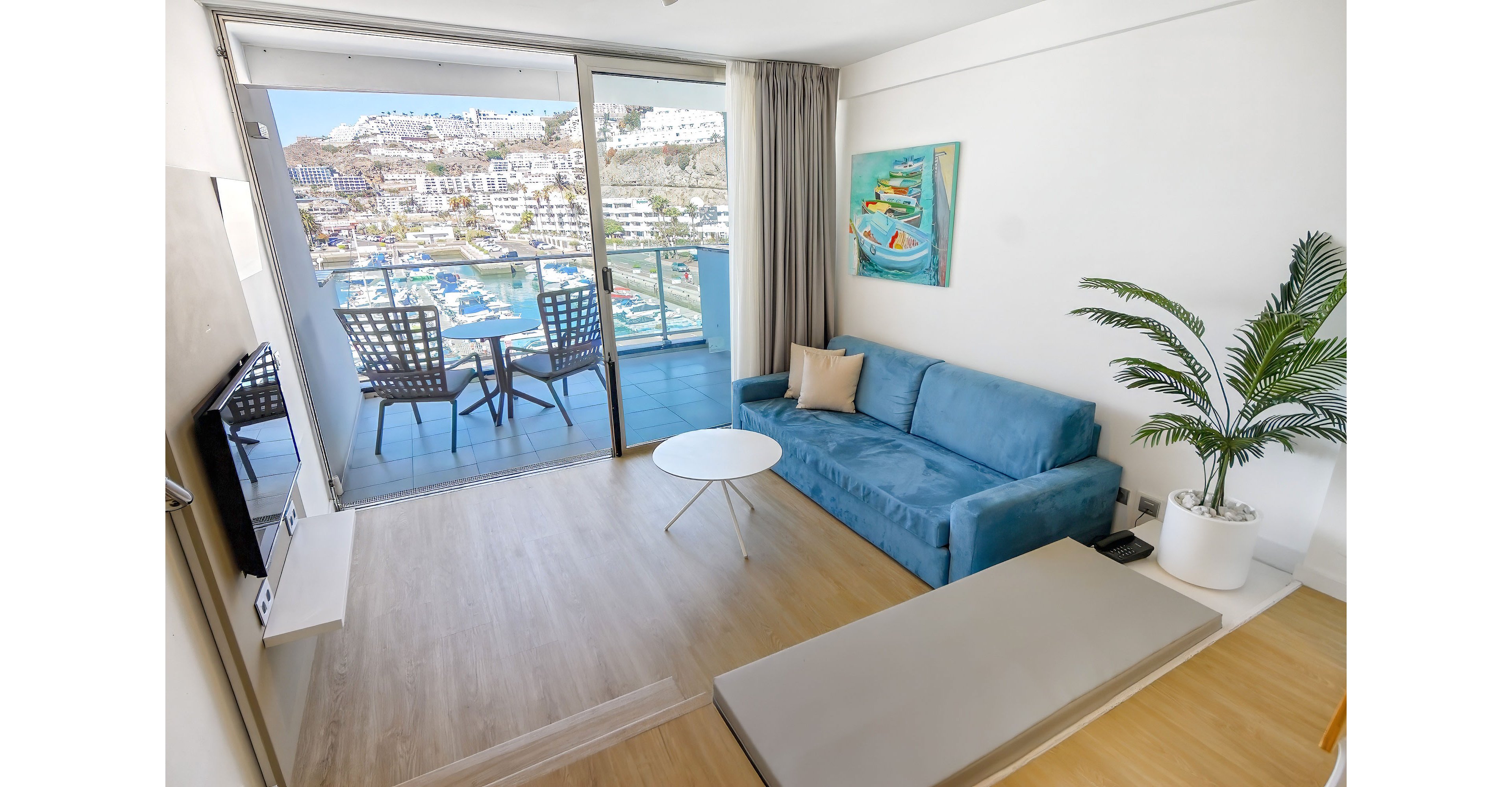 Morasol Suites