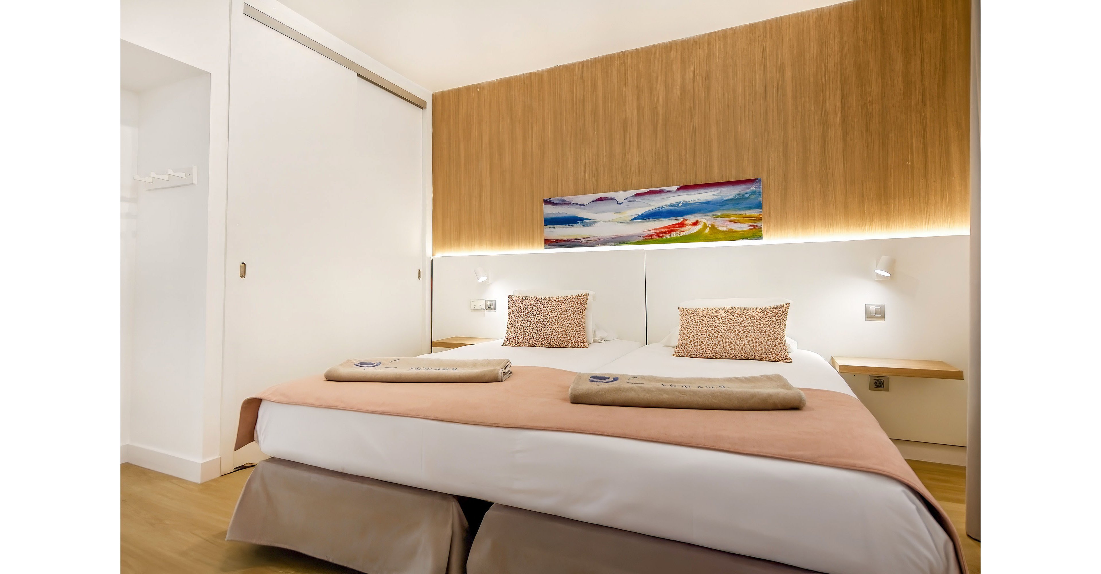 Morasol Suites