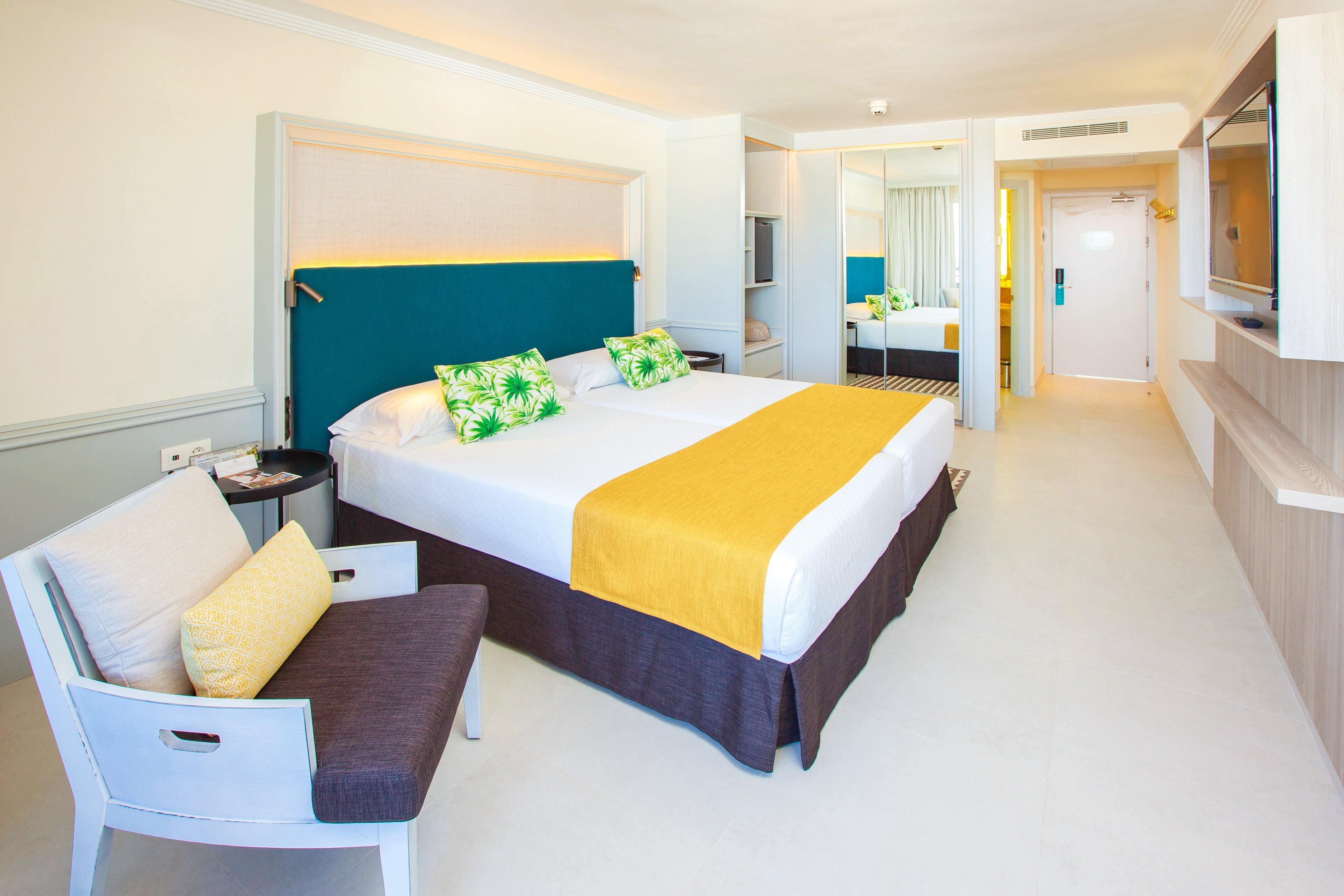 Corallium Dunamar By Lopesan Hotels