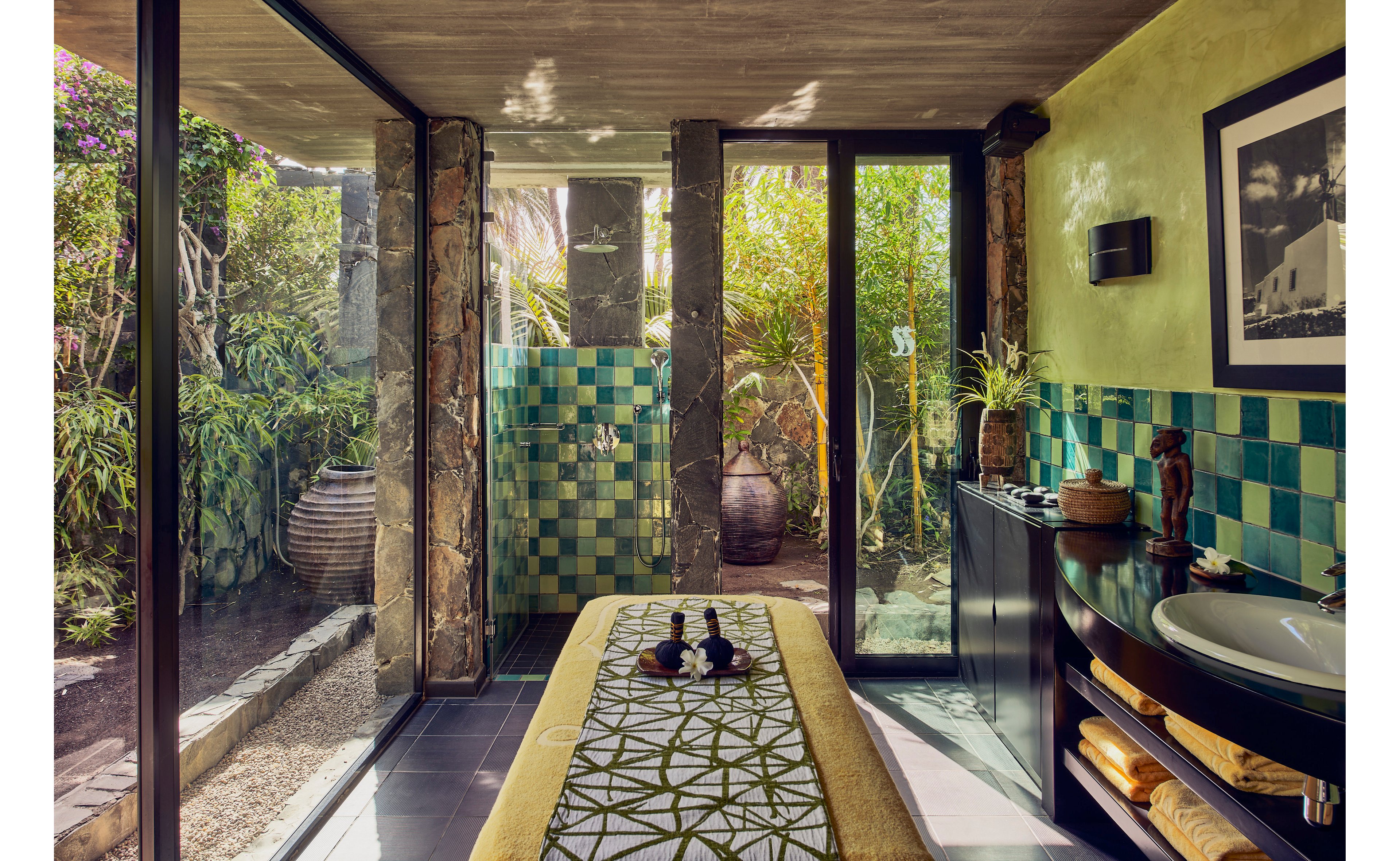 Seaside Palm Beach Hotel