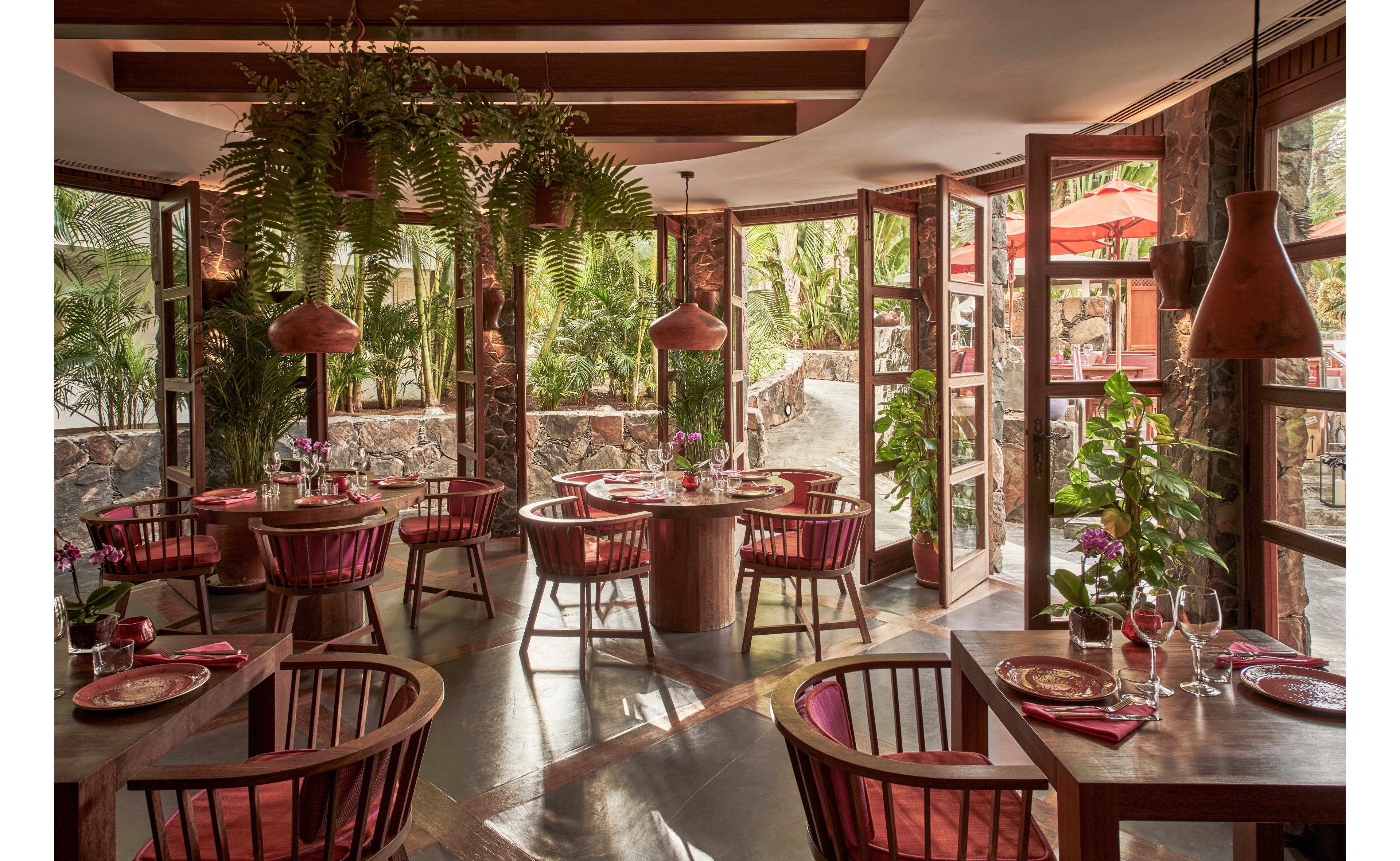 Seaside Palm Beach Hotel