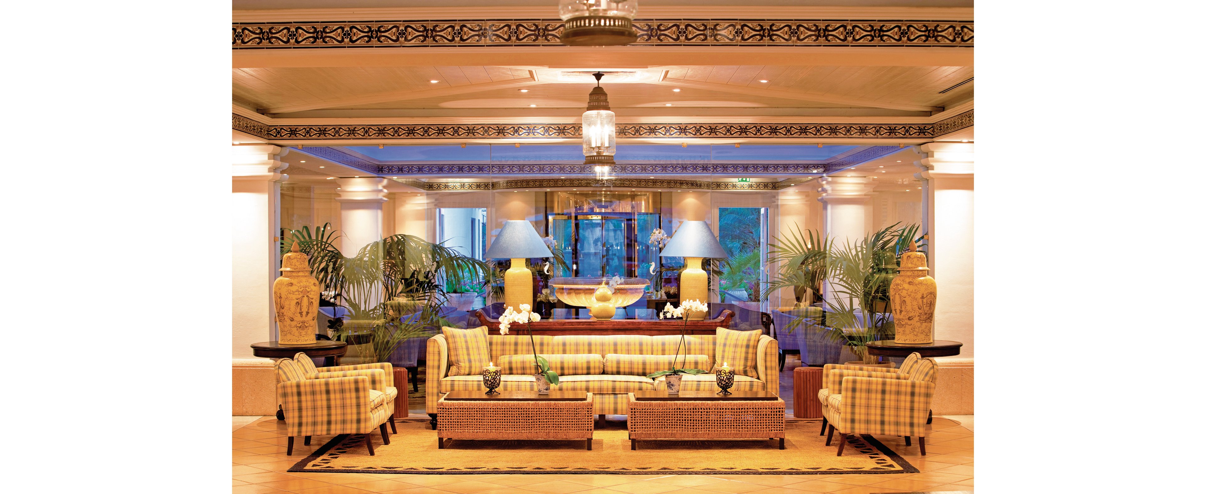 Seaside Grand Hotel Residencia