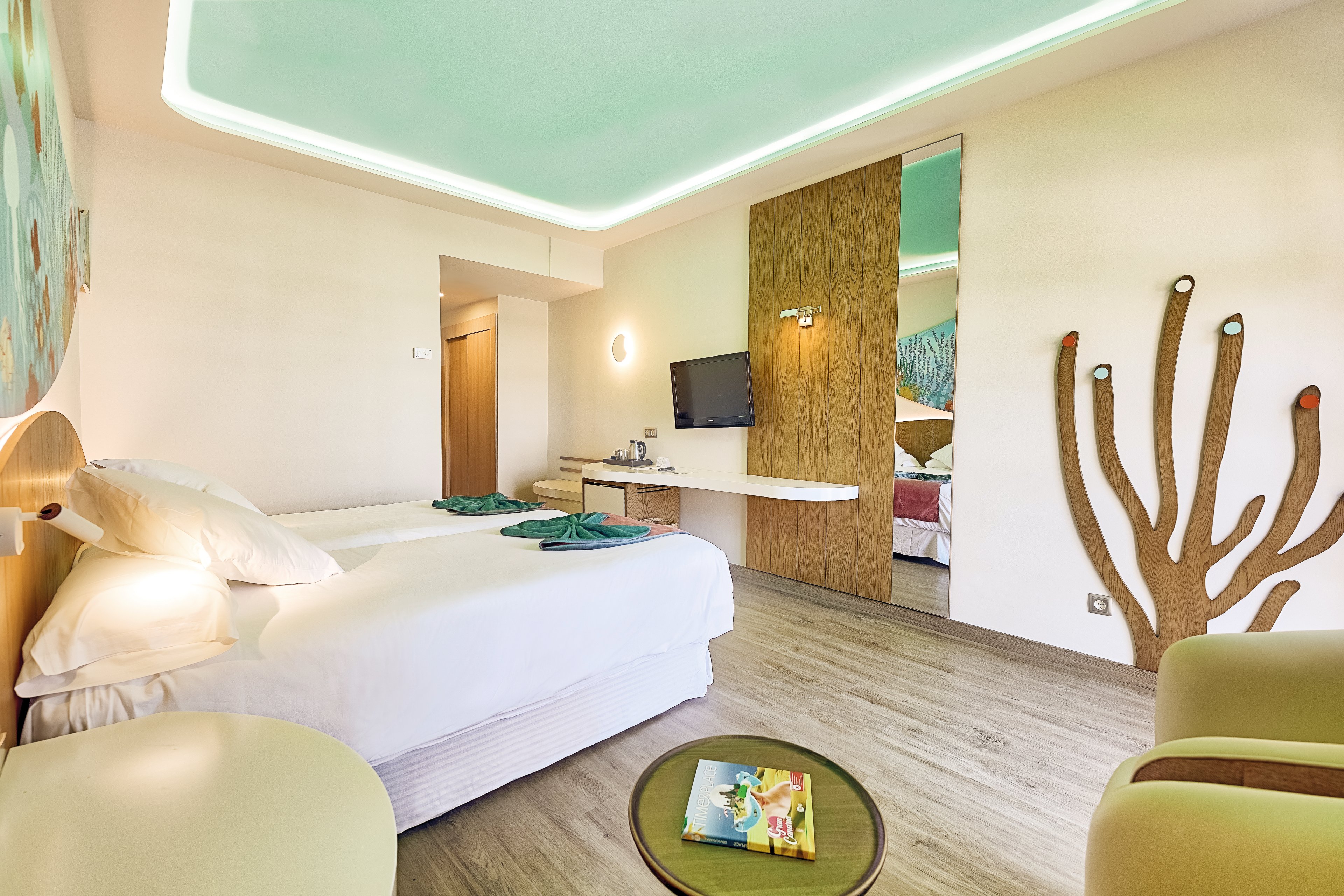 LIVVO Hotels Puerto de Mogan