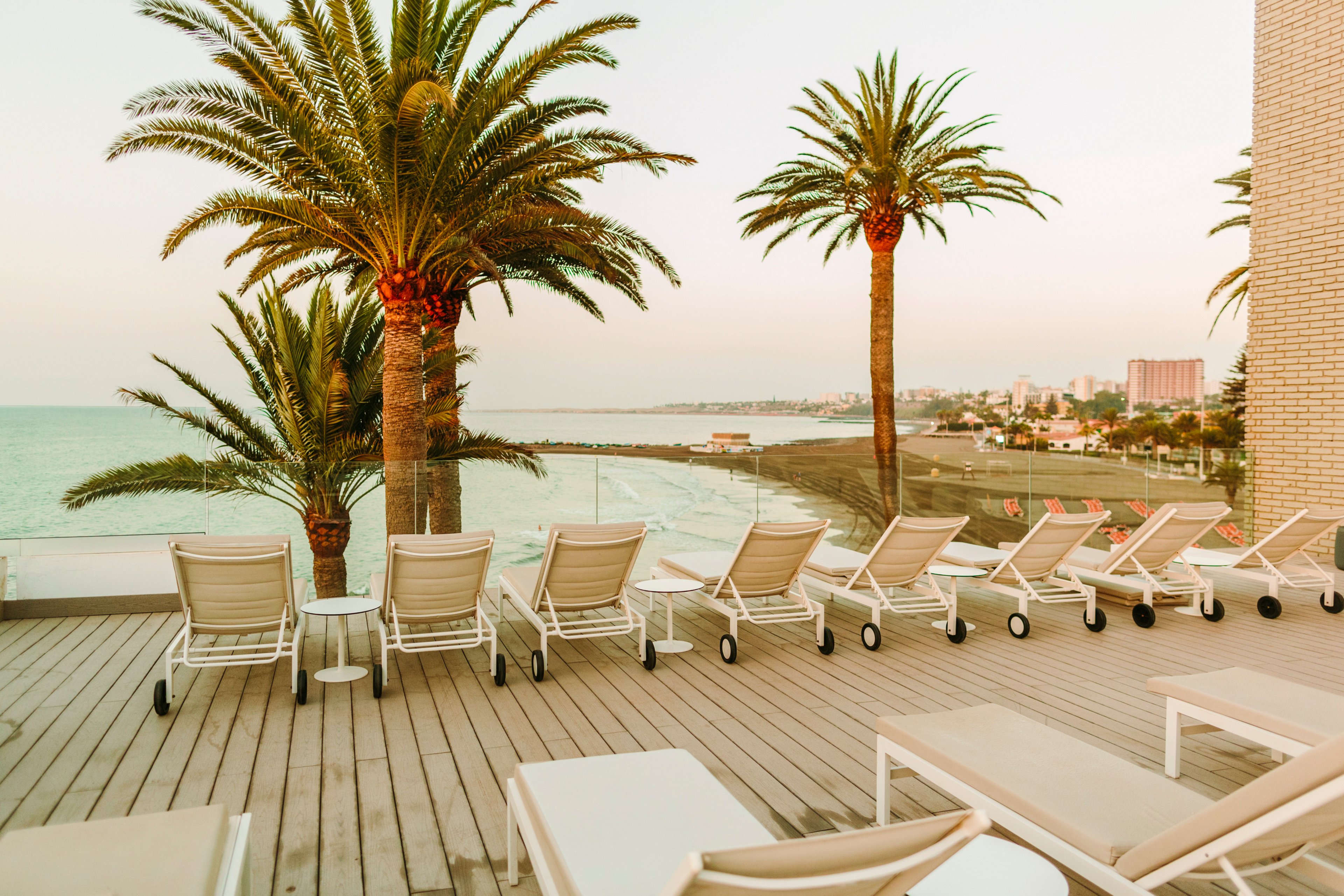 Don Gregory By Dunas