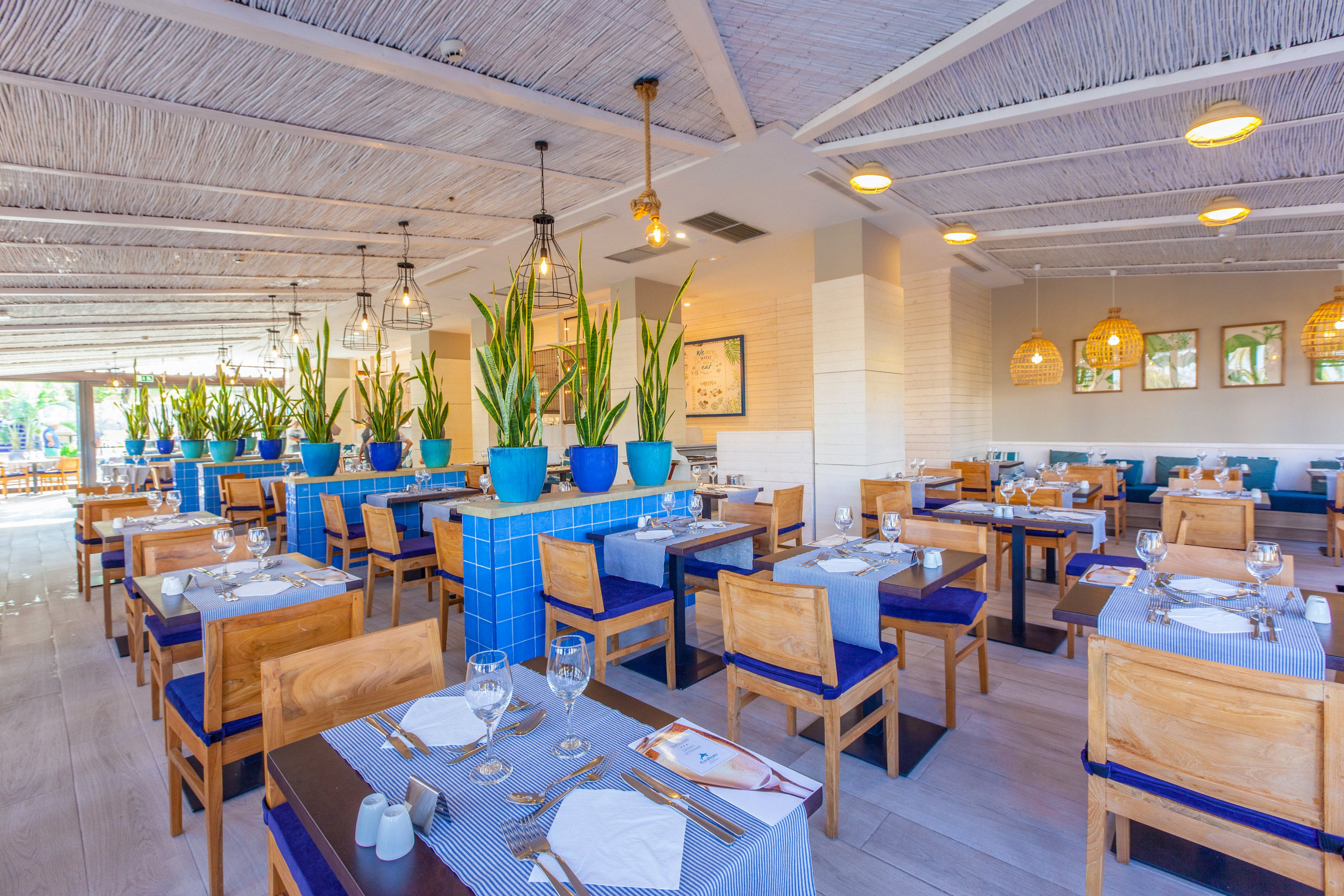 Corallium Beach By Lopesan Hotels