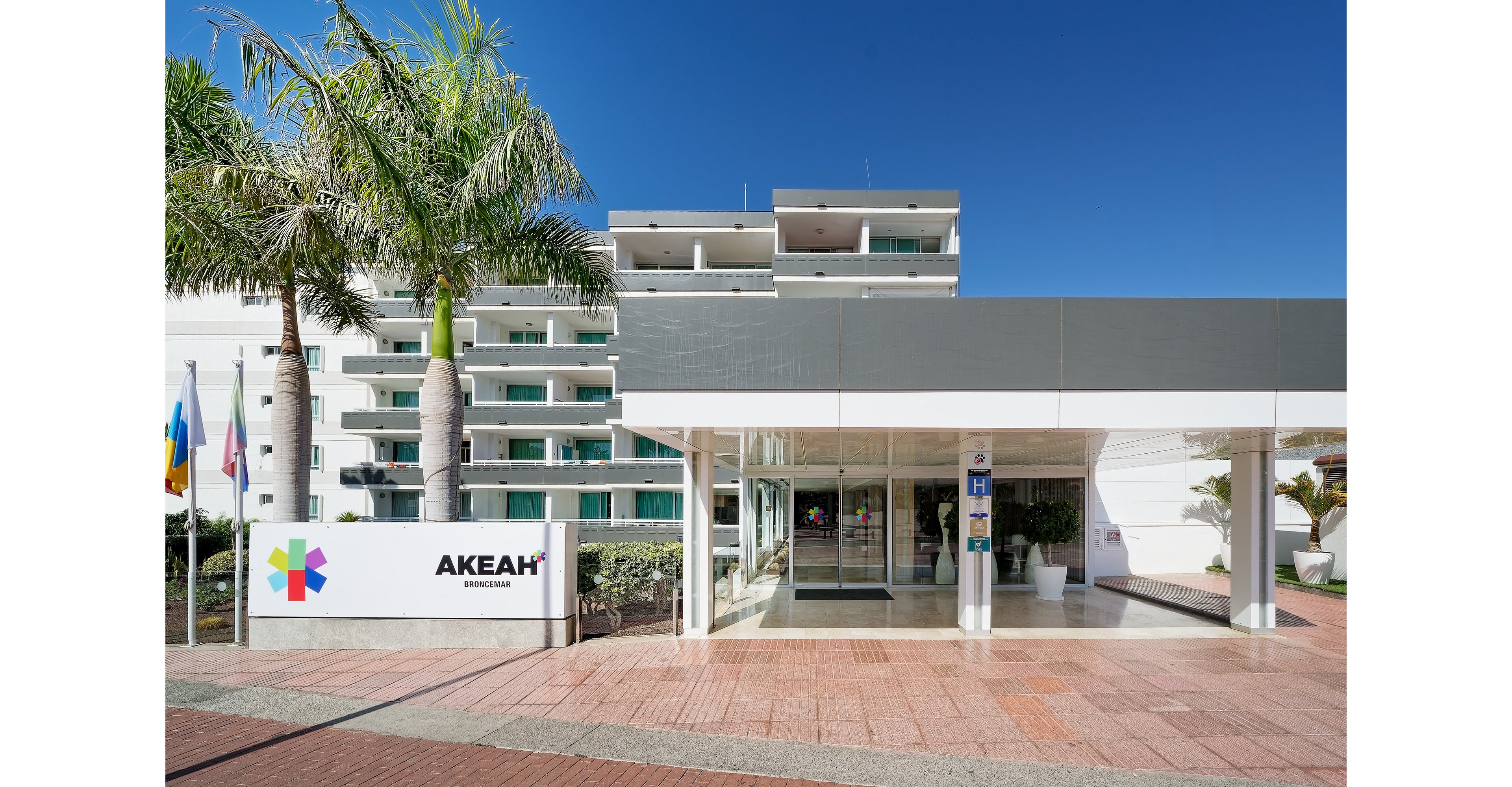 Hotel Akeah Broncemar