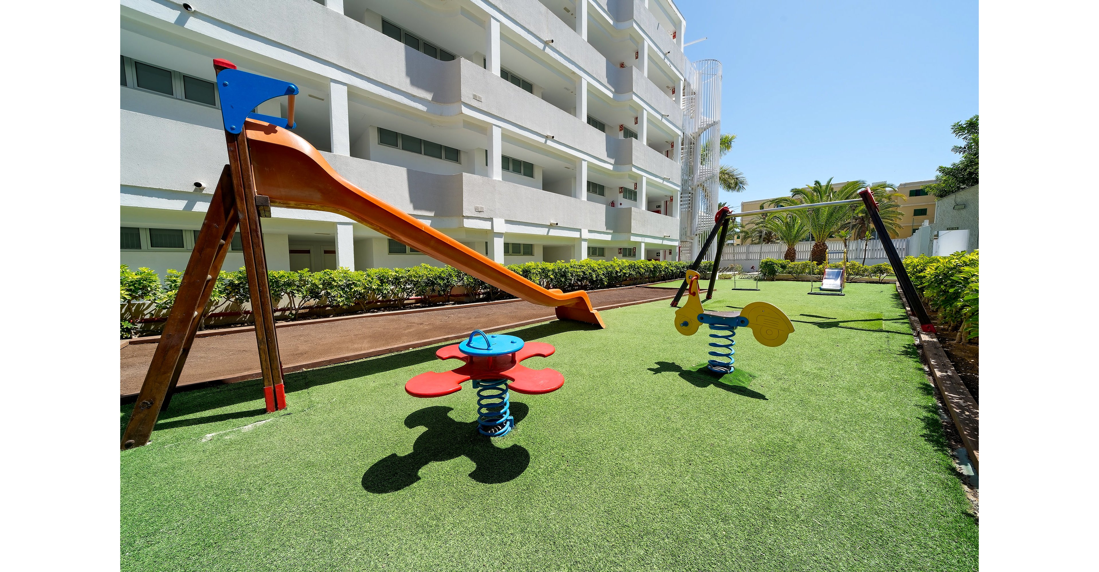 Hotel Akeah Broncemar