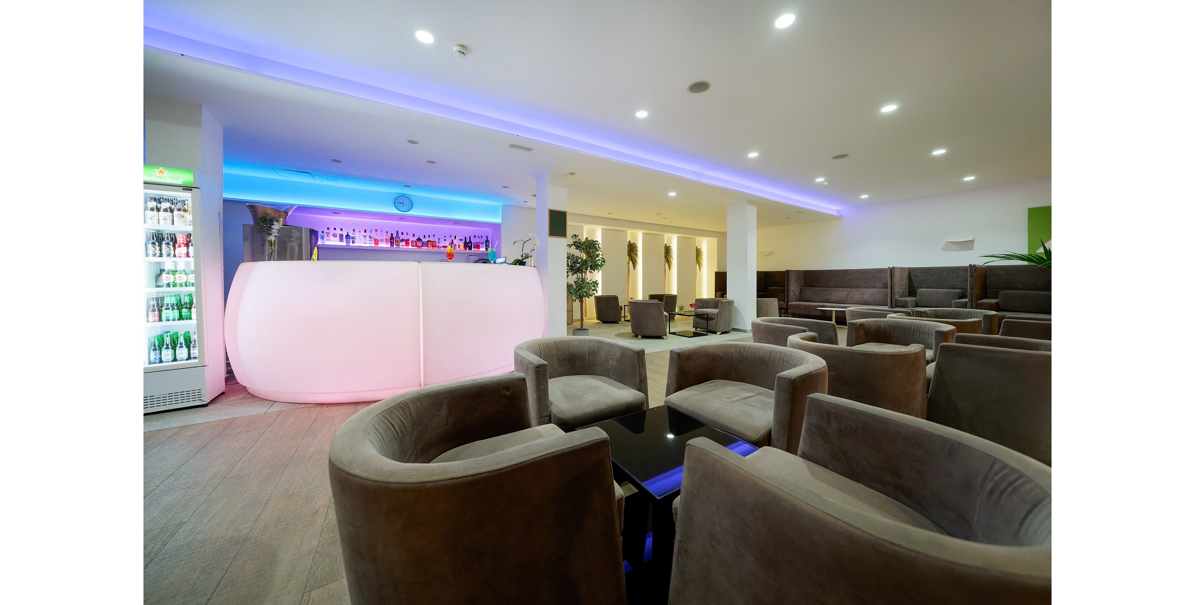 Hotel Akeah Broncemar