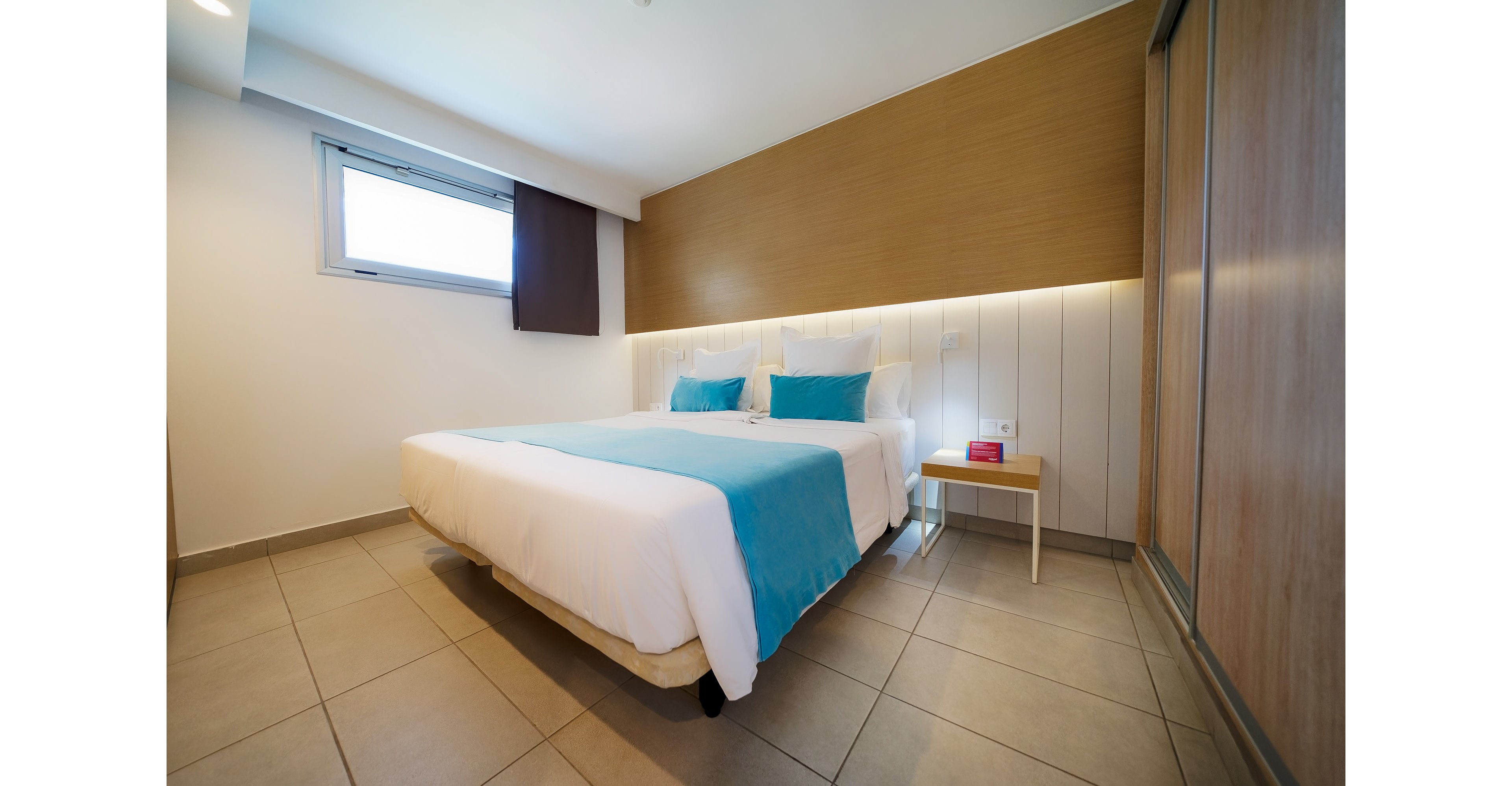 Hotel Akeah Broncemar