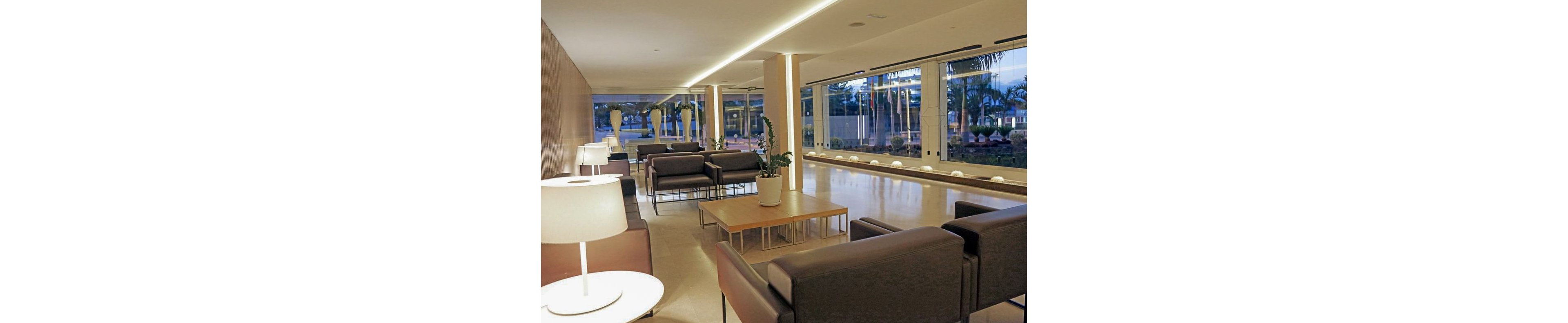 Hotel Akeah Broncemar