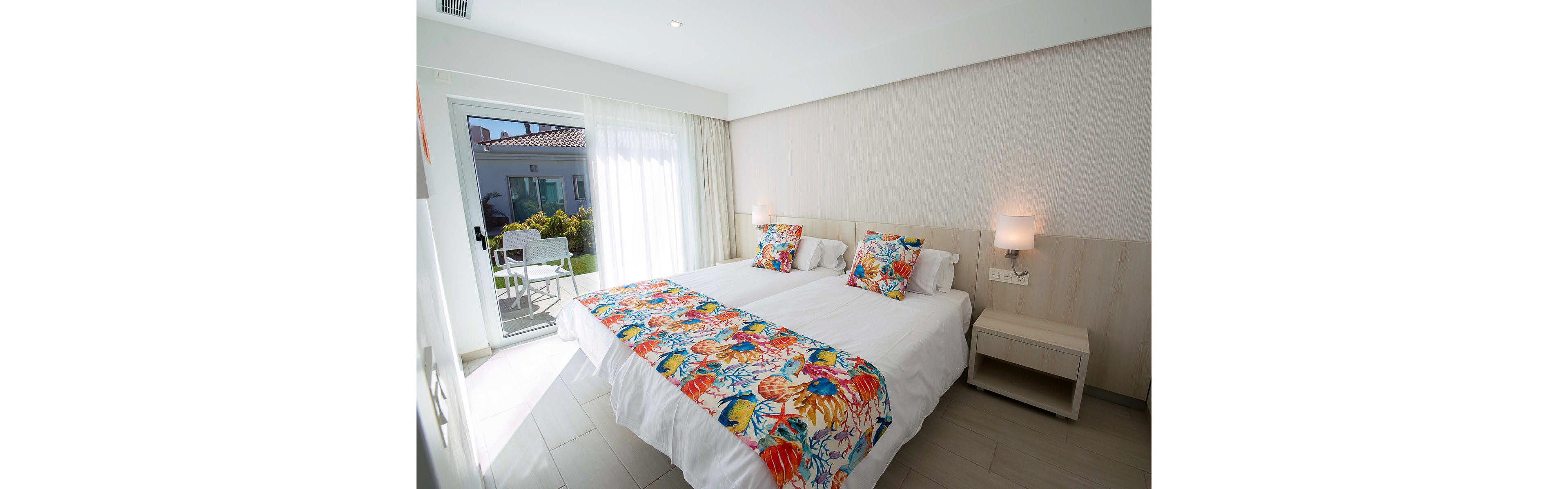 LIVVO Hotels Dunagolf Suites