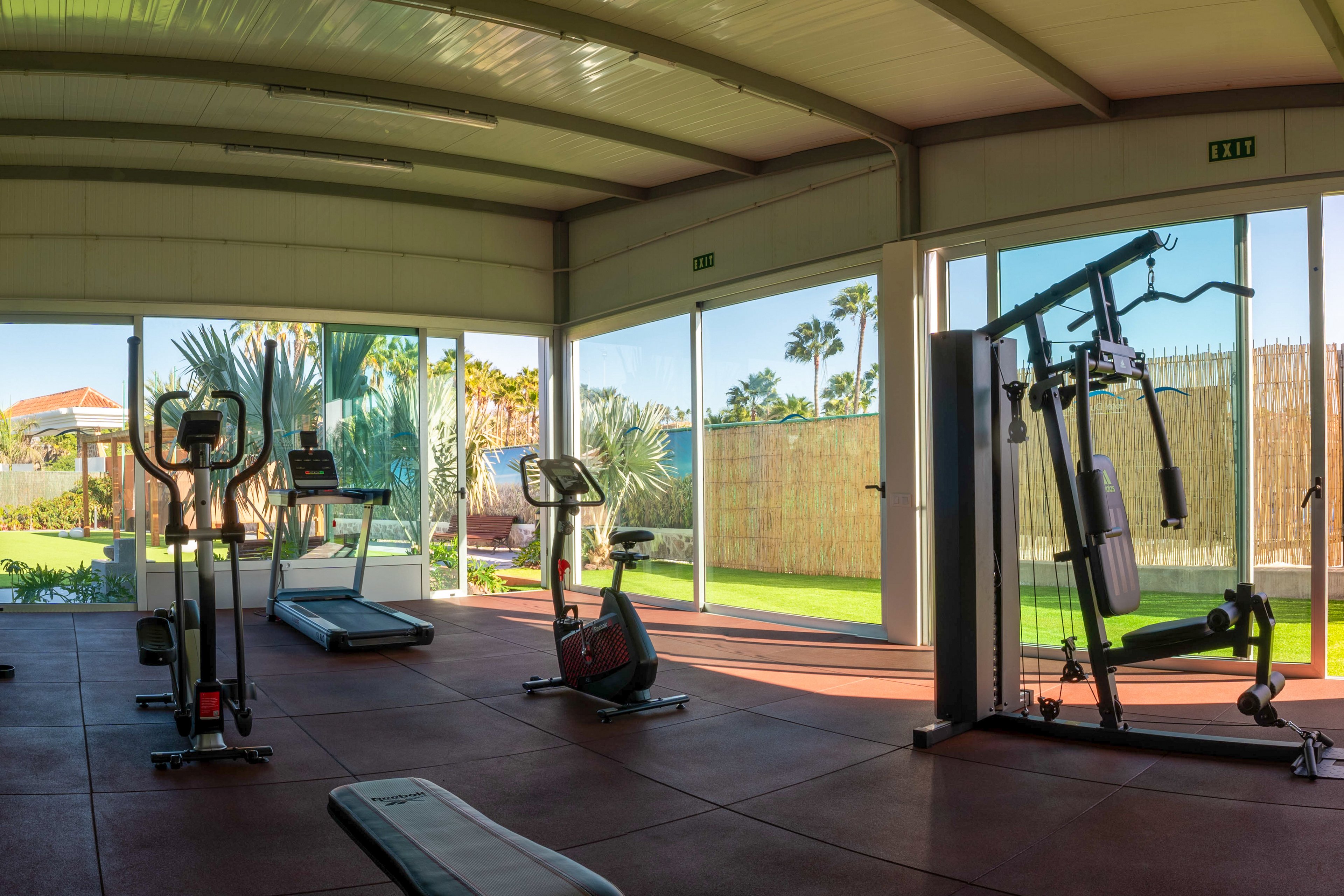 LIVVO Hotels Dunagolf Suites