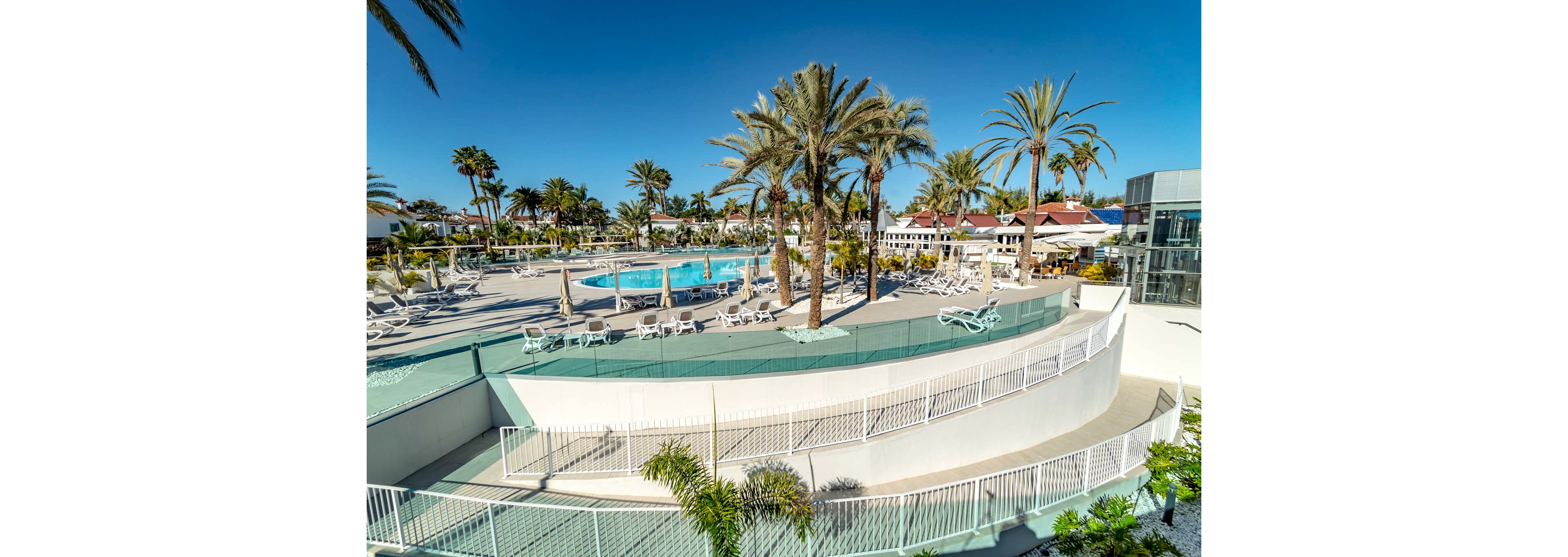 LIVVO Hotels Dunagolf Suites