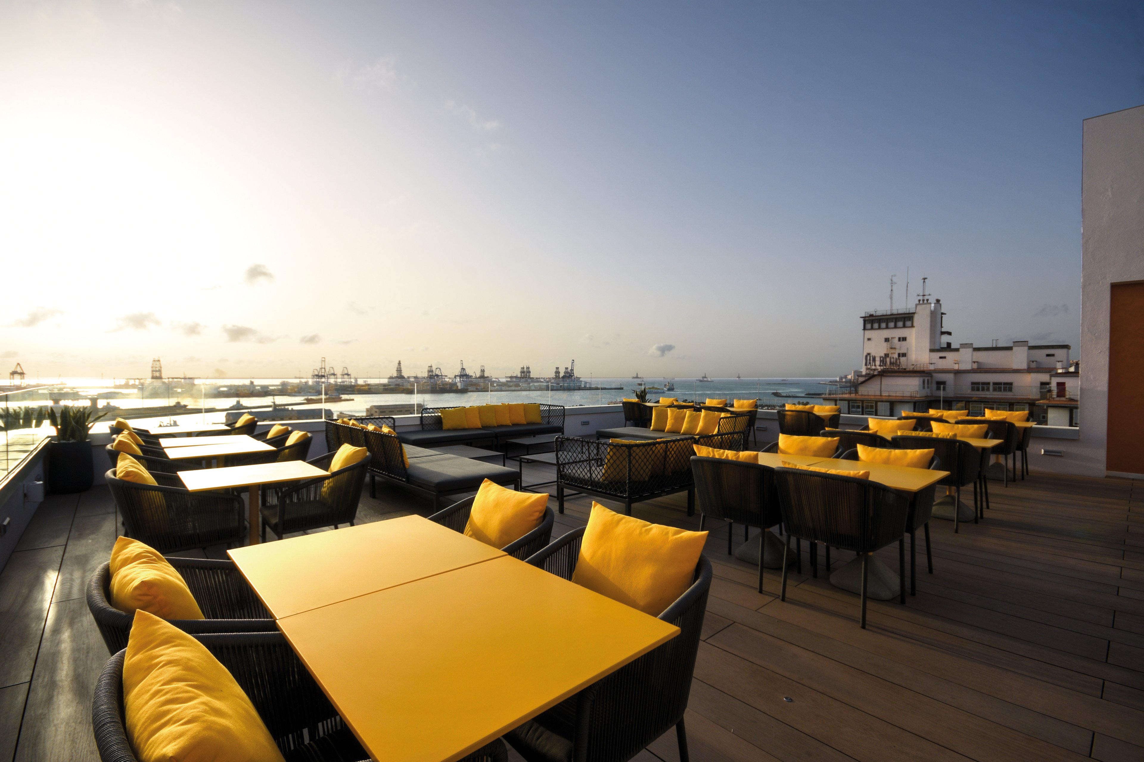 Design Plus Bex Hotel