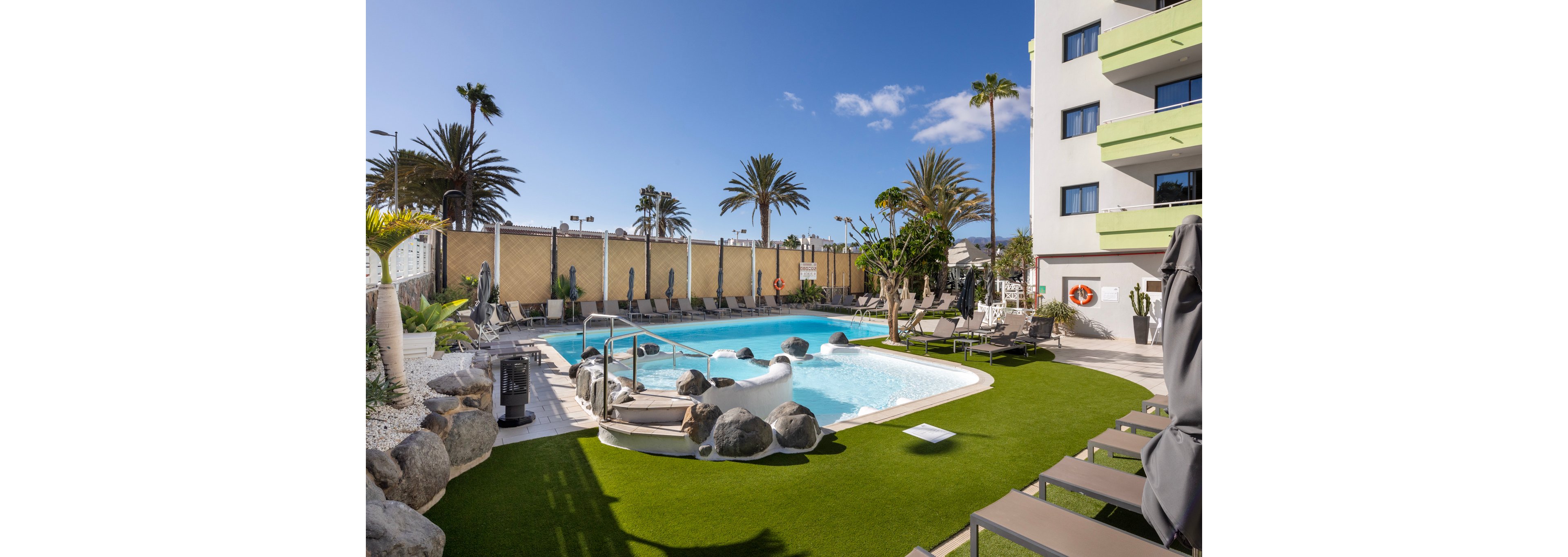 LIVVO Hotels Anamar Suites