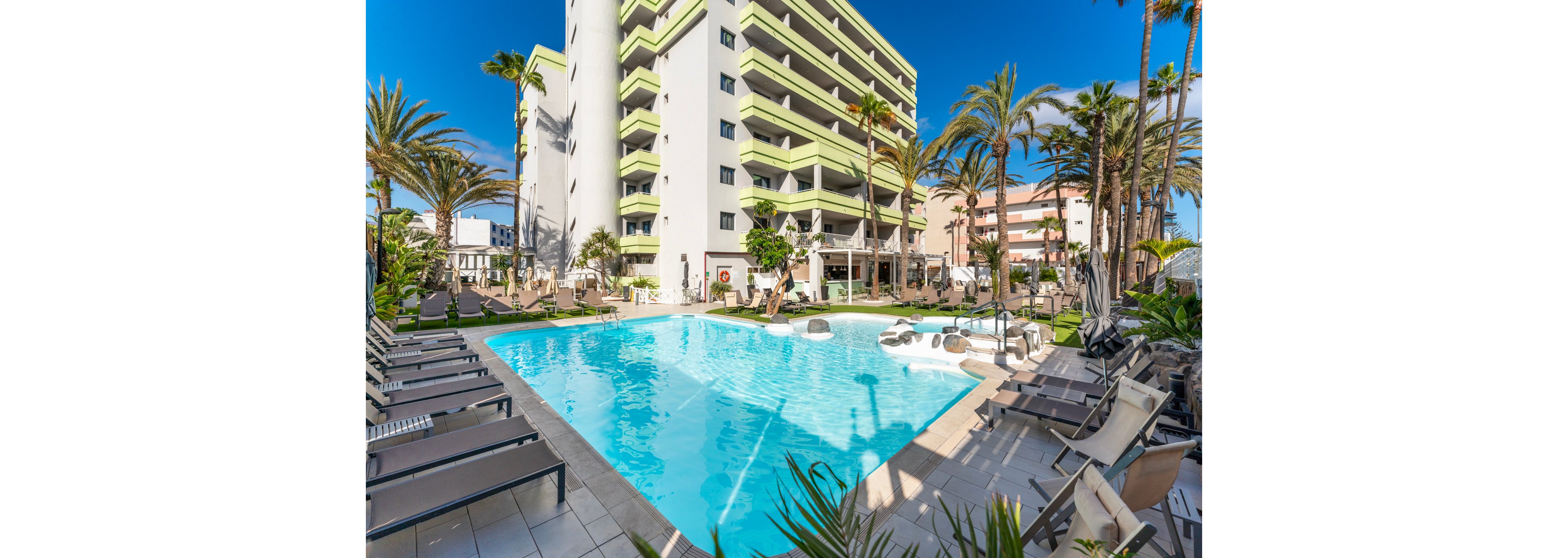 LIVVO Hotels Anamar Suites