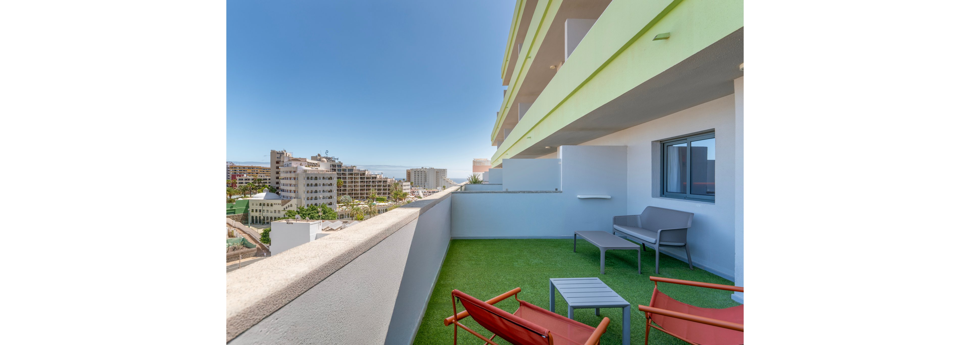 LIVVO Hotels Anamar Suites