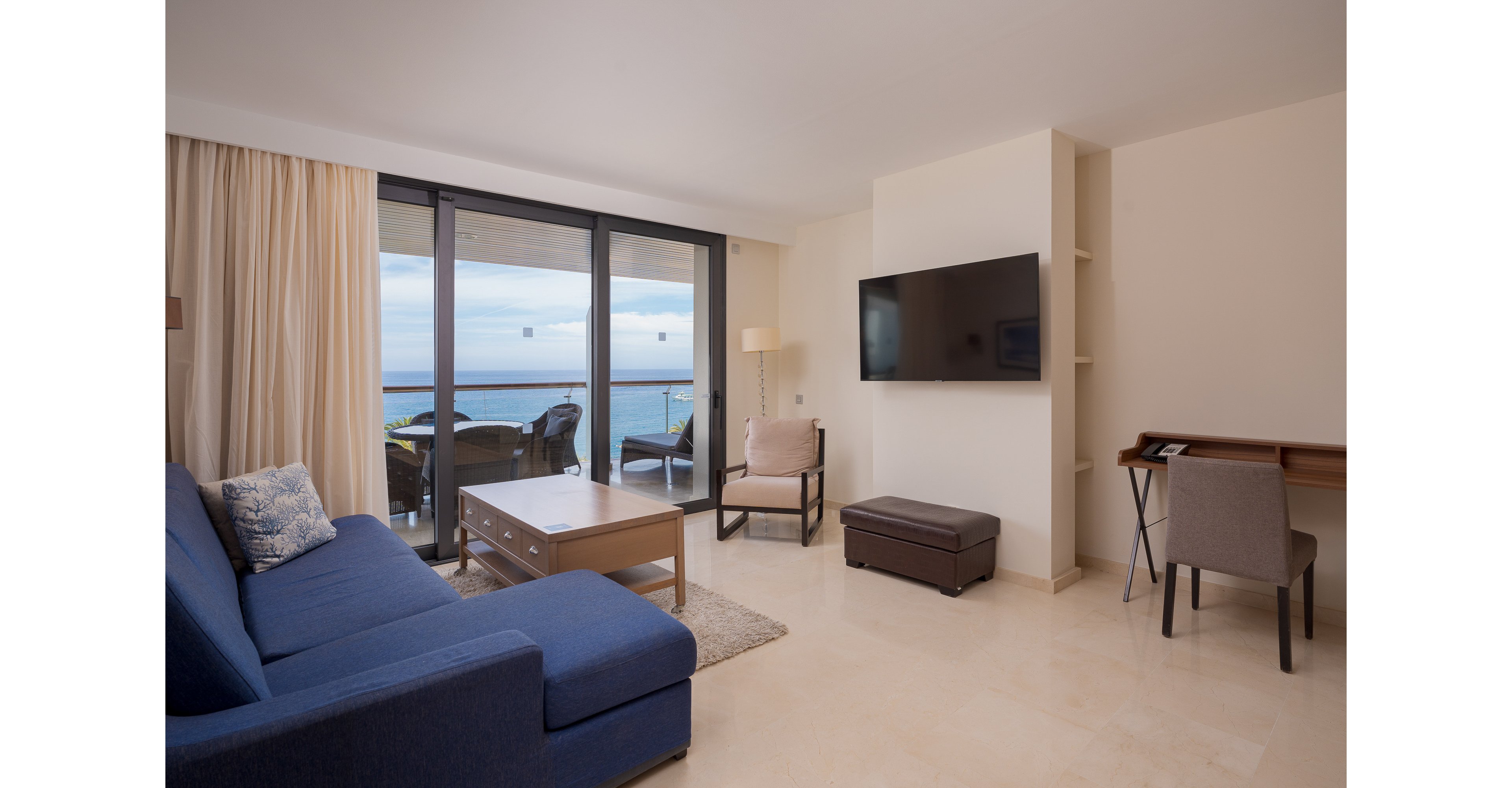 Radisson Blu Resort Arguineguin Seafront