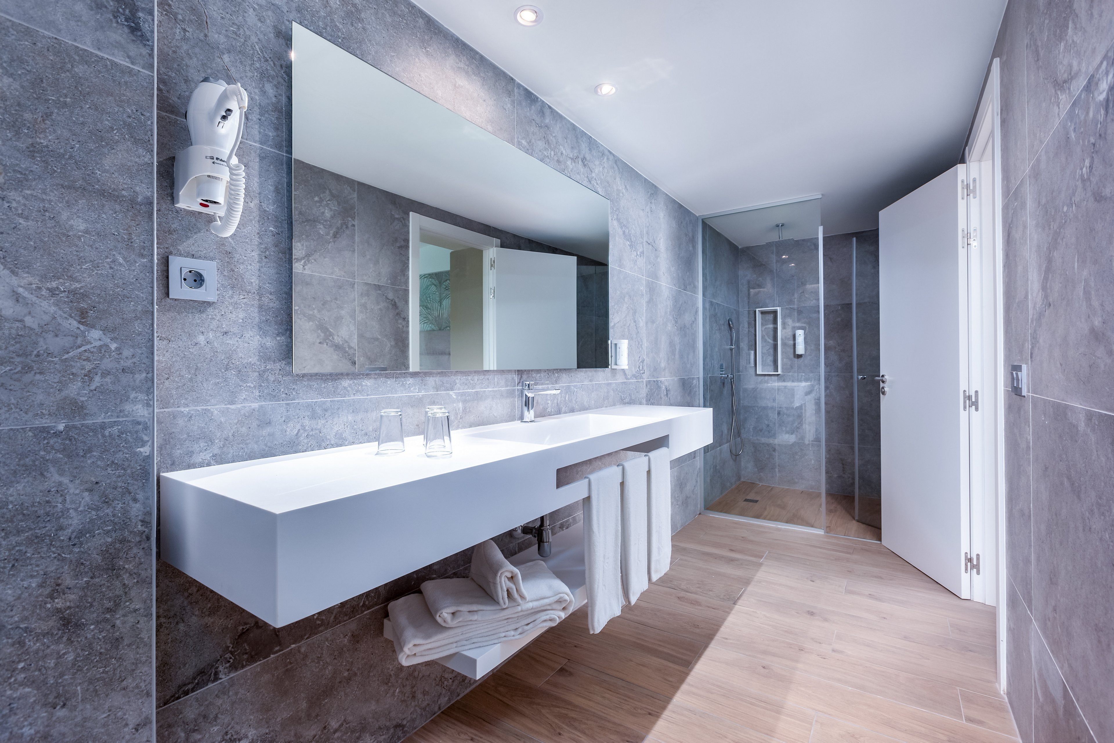 Kumara Serenoa by Lopesan Hotels