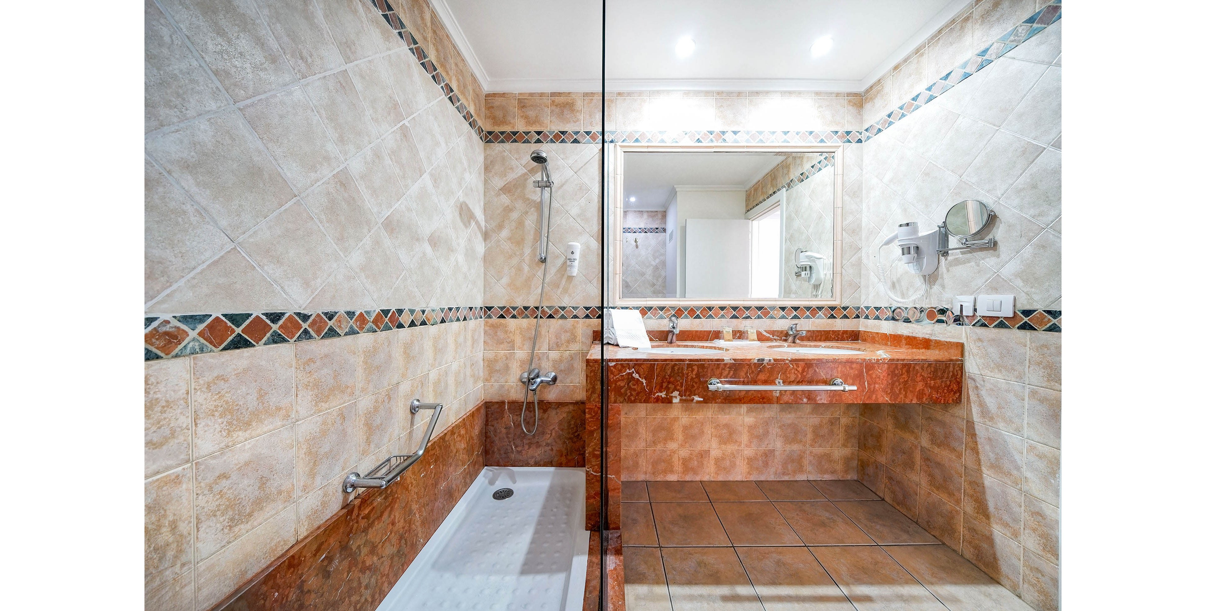 Bull Vital Suites & Spa Boutique Hotel