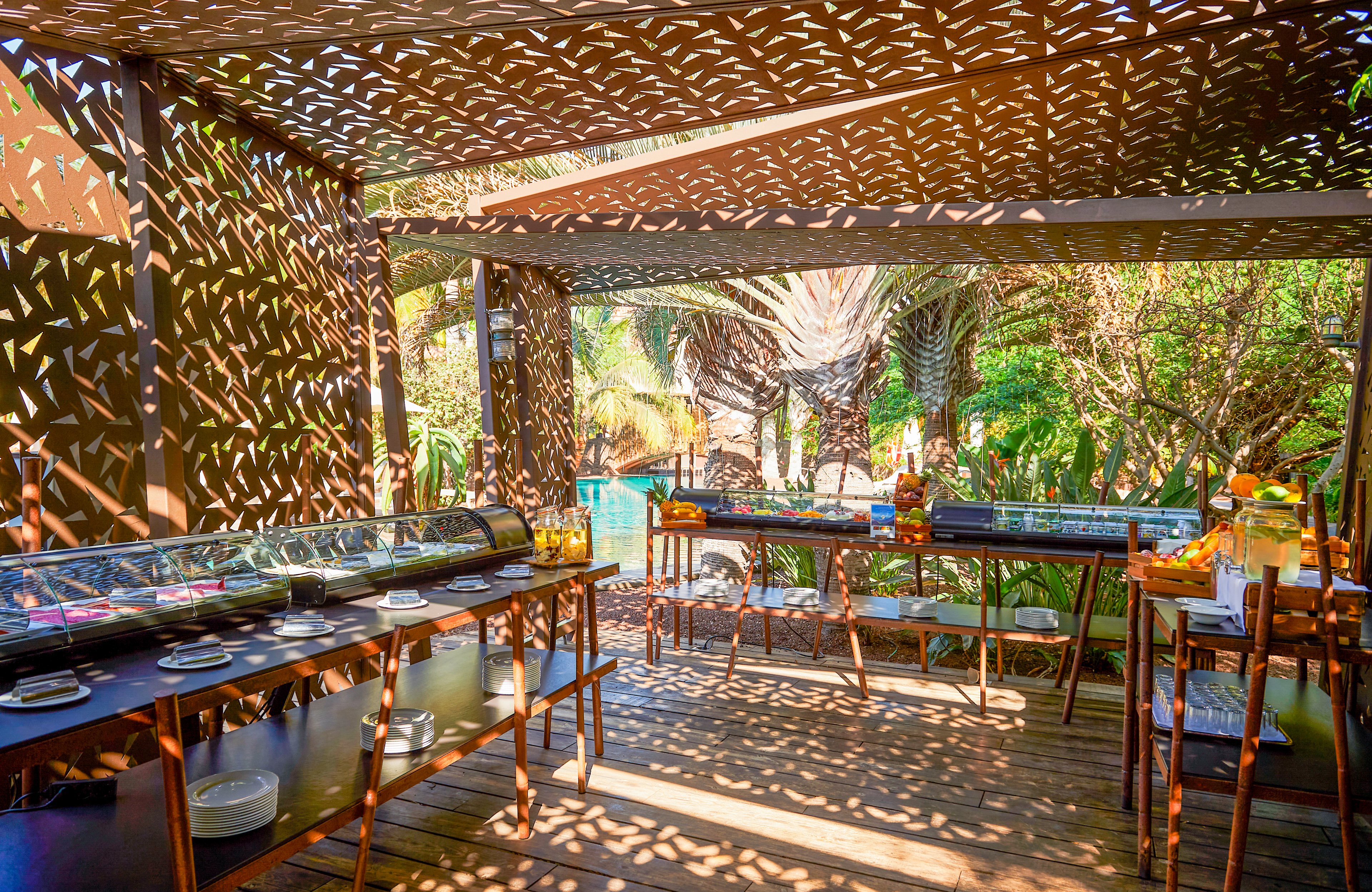 Lopesan Baobab Resort with 4 Rounds of Golf Included