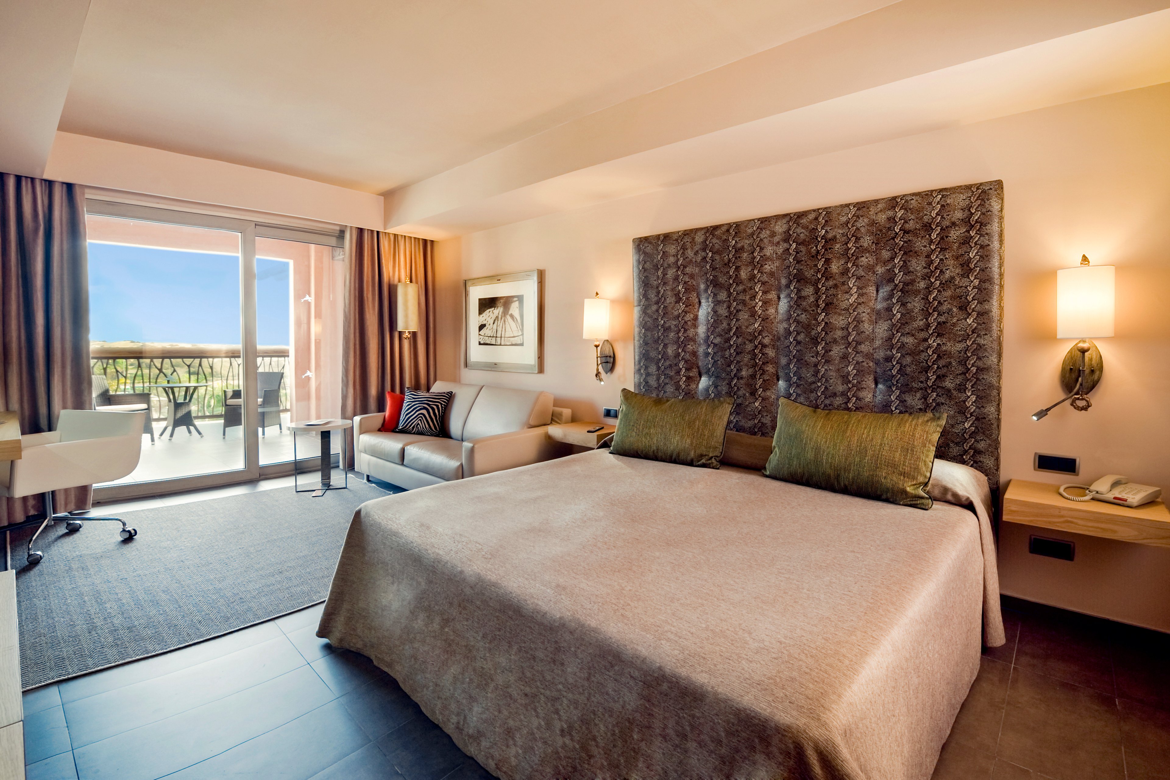 Lopesan Baobab Resort with 4 Rounds of Golf Included