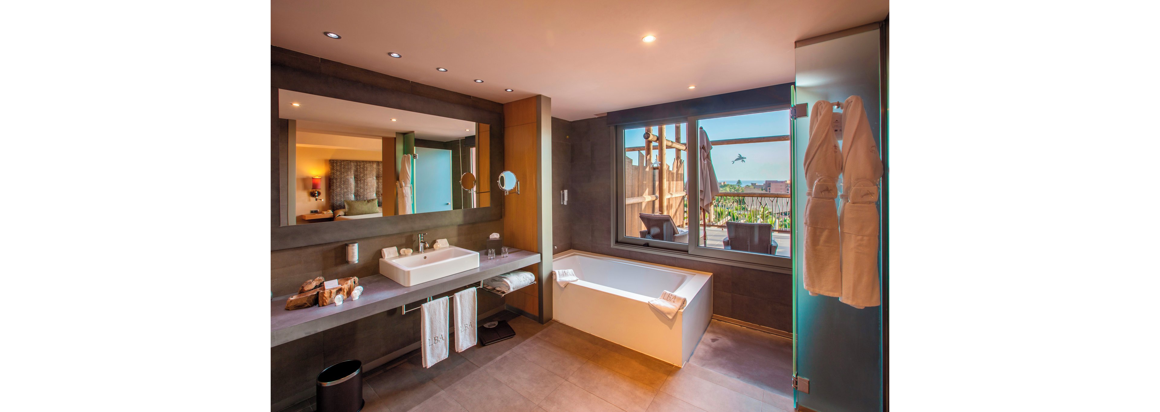 Lopesan Baobab Resort with 4 Rounds of Golf Included