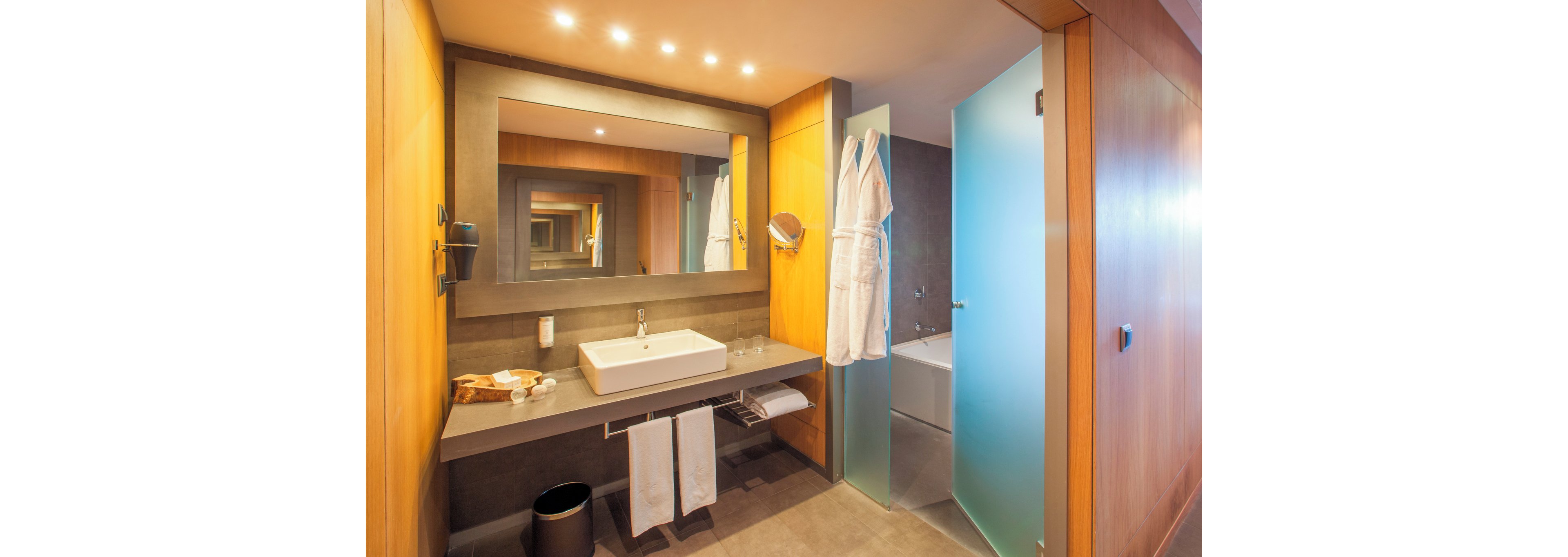 Lopesan Baobab Resort with 4 Rounds of Golf Included